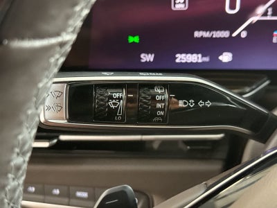 2025 Cadillac Escalade 4WD Premium Luxury