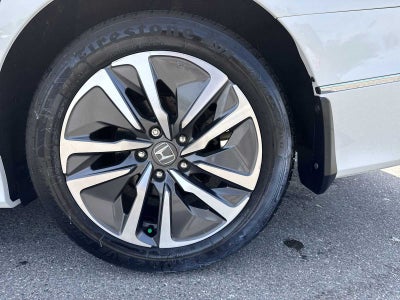 2019 Honda Accord Hybrid Touring