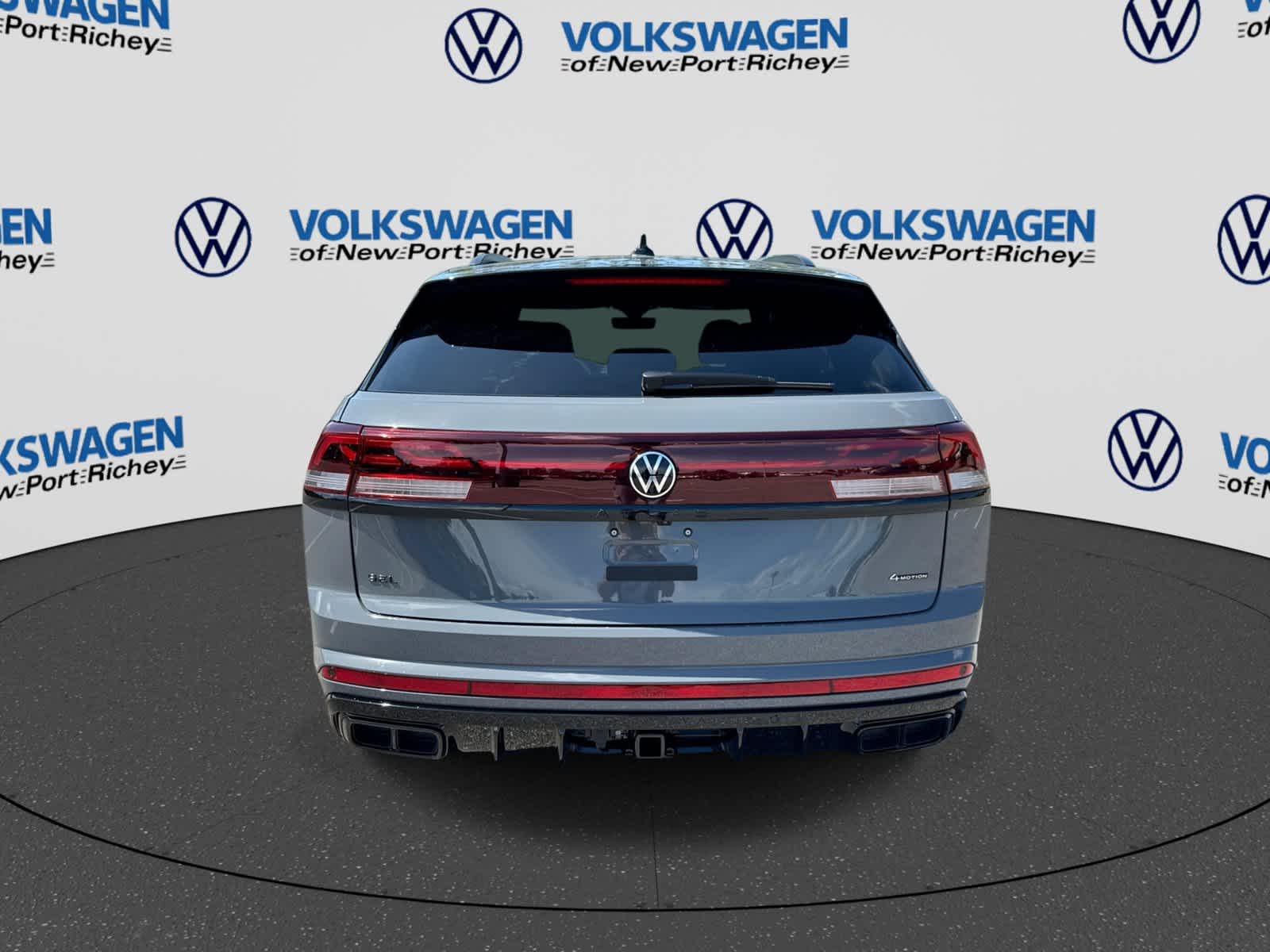 2026 Volkswagen Atlas Cross Sport 2.0T SEL R-Line Black