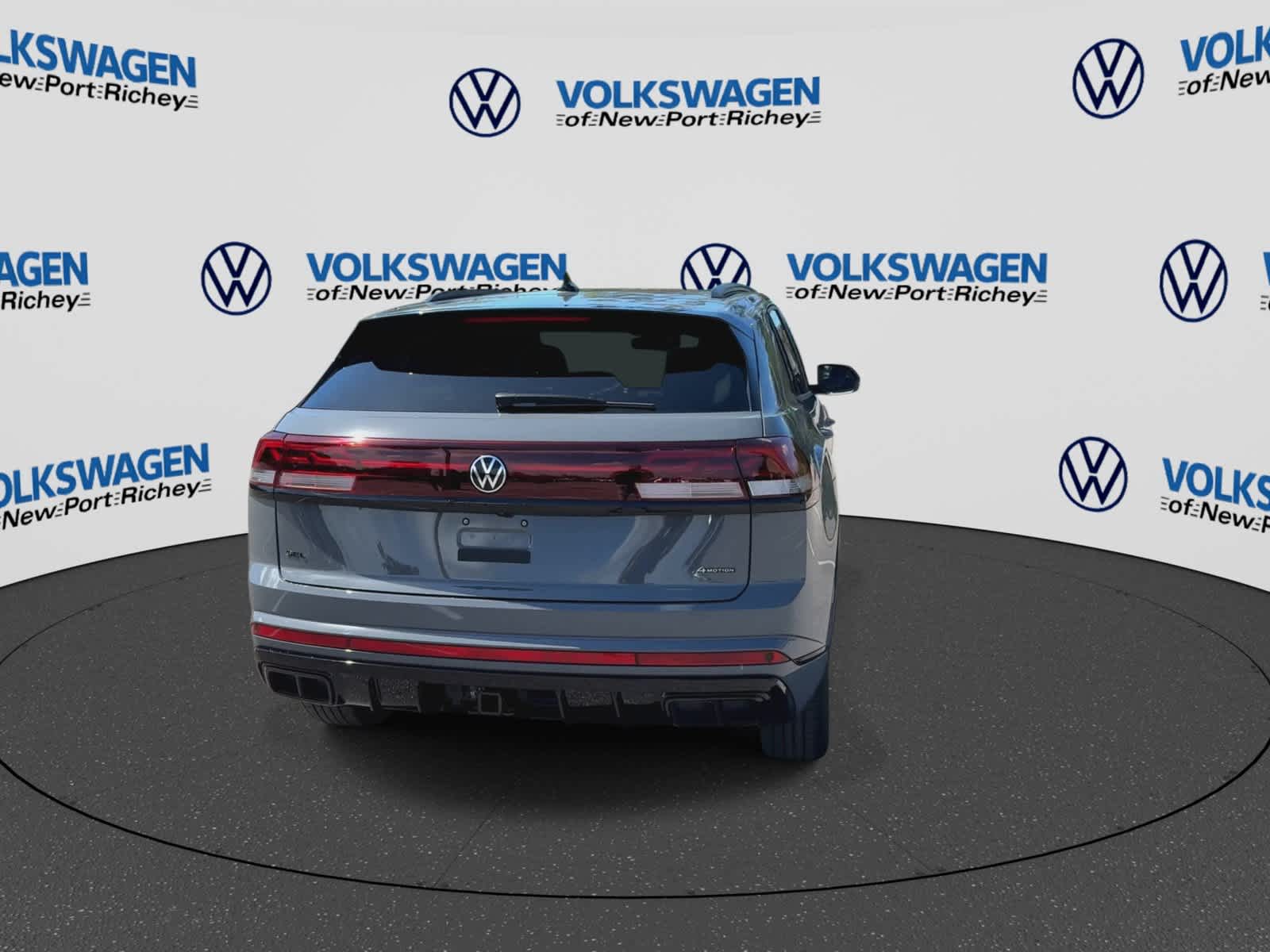 2026 Volkswagen Atlas Cross Sport 2.0T SEL R-Line Black
