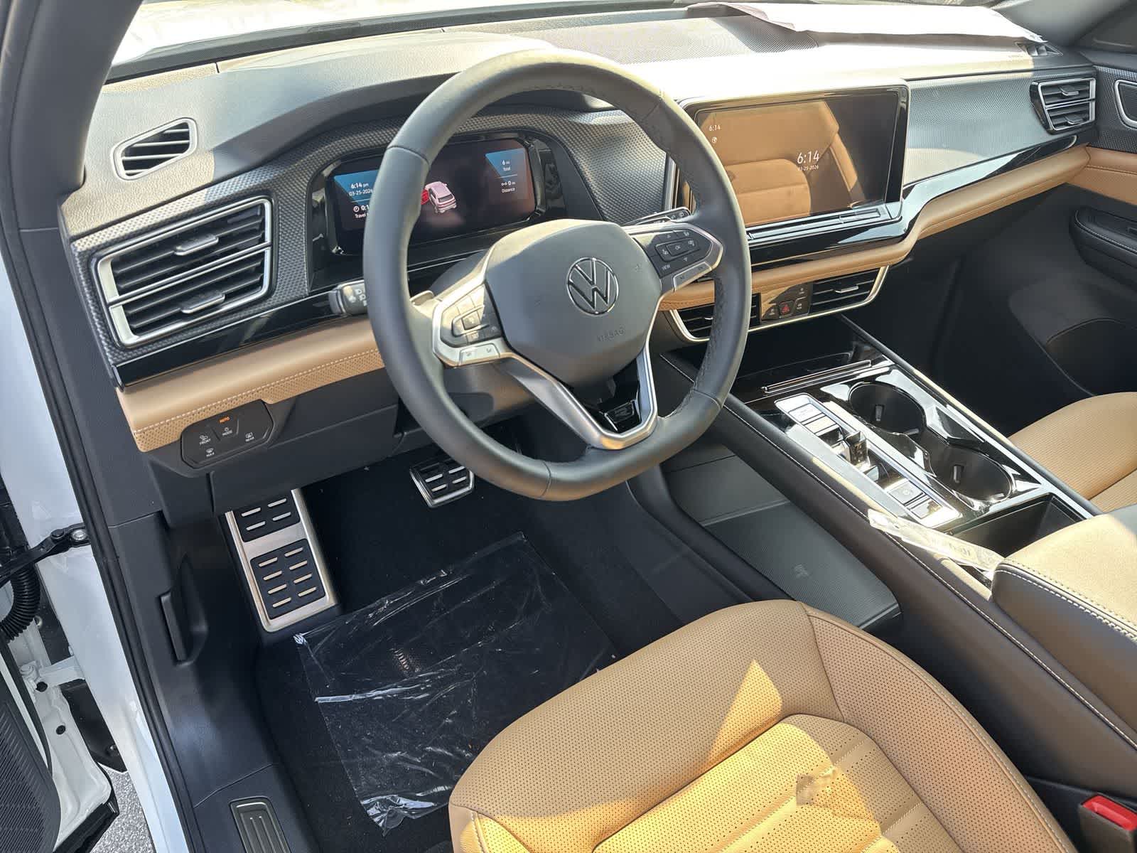 2026 Volkswagen Atlas Cross Sport 2.0T SEL R-Line Black