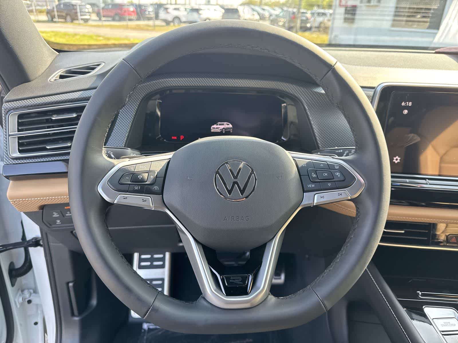 2026 Volkswagen Atlas Cross Sport 2.0T SEL R-Line Black