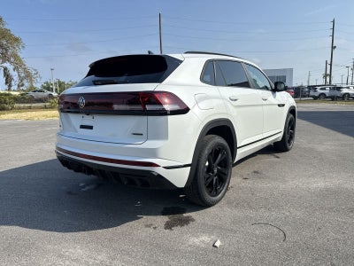 2026 Volkswagen Atlas Cross Sport 2.0T SEL R-Line Black