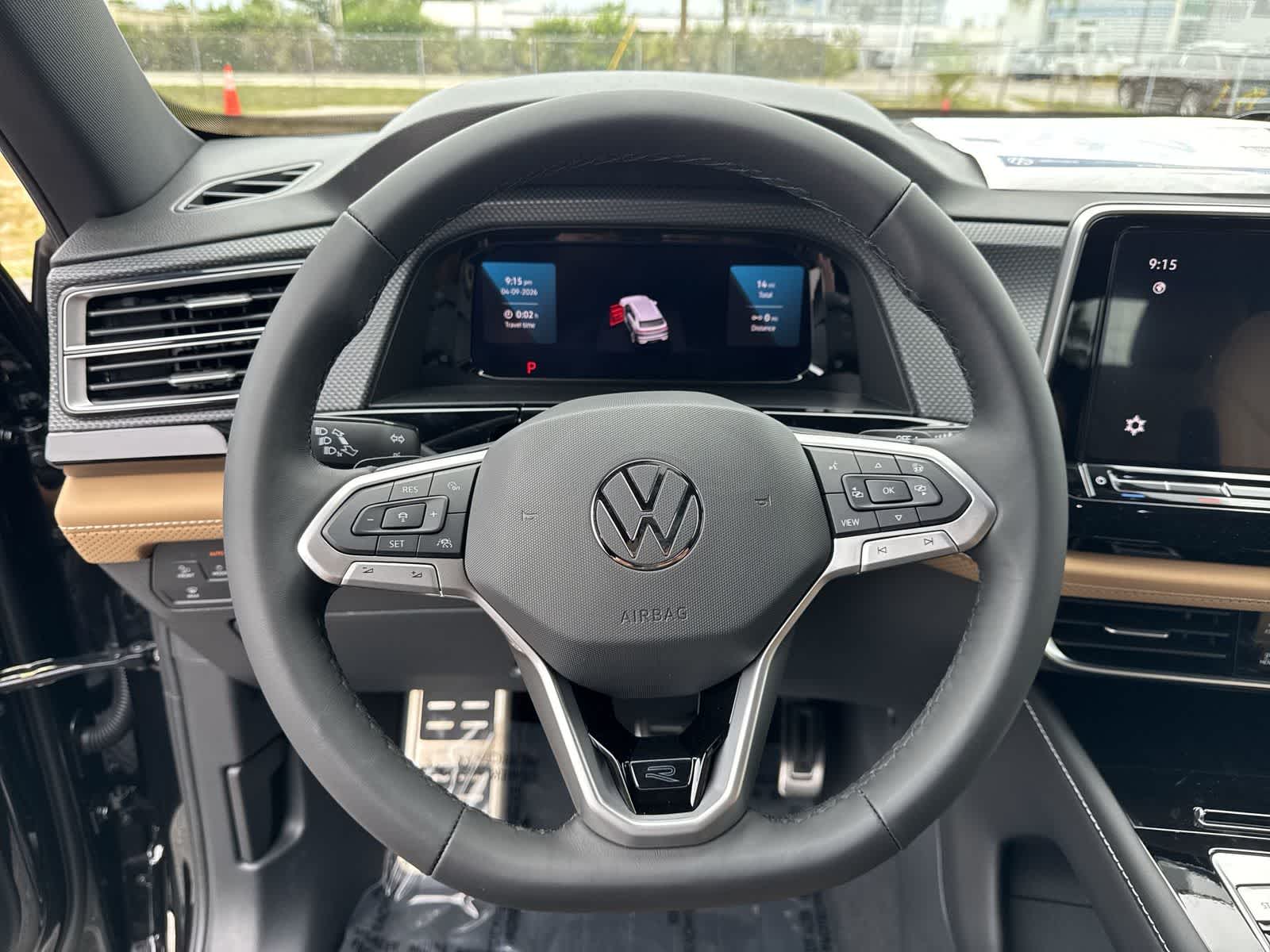 2026 Volkswagen Atlas Cross Sport 2.0T SEL R-Line Black