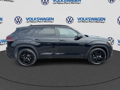 2026 Volkswagen Atlas Cross Sport 2.0T SEL R-Line Black