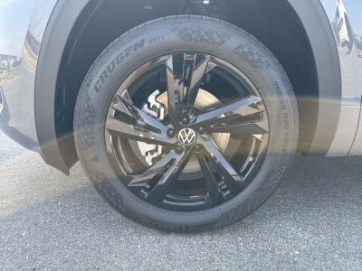 2026 Volkswagen Atlas Cross Sport 2.0T SEL R-Line Black