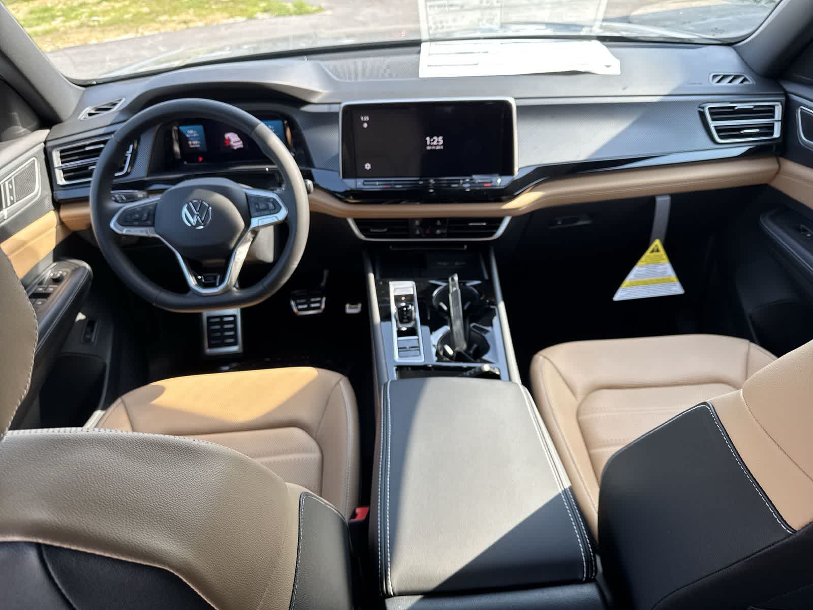 2026 Volkswagen Atlas Cross Sport 2.0T SEL R-Line Black