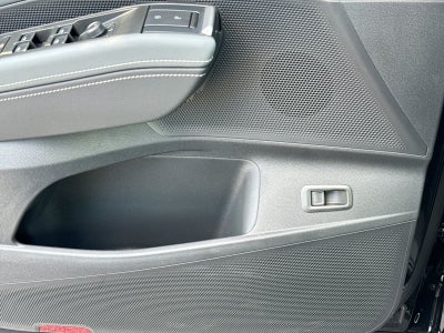 2027 Volkswagen Atlas 2.0T SE