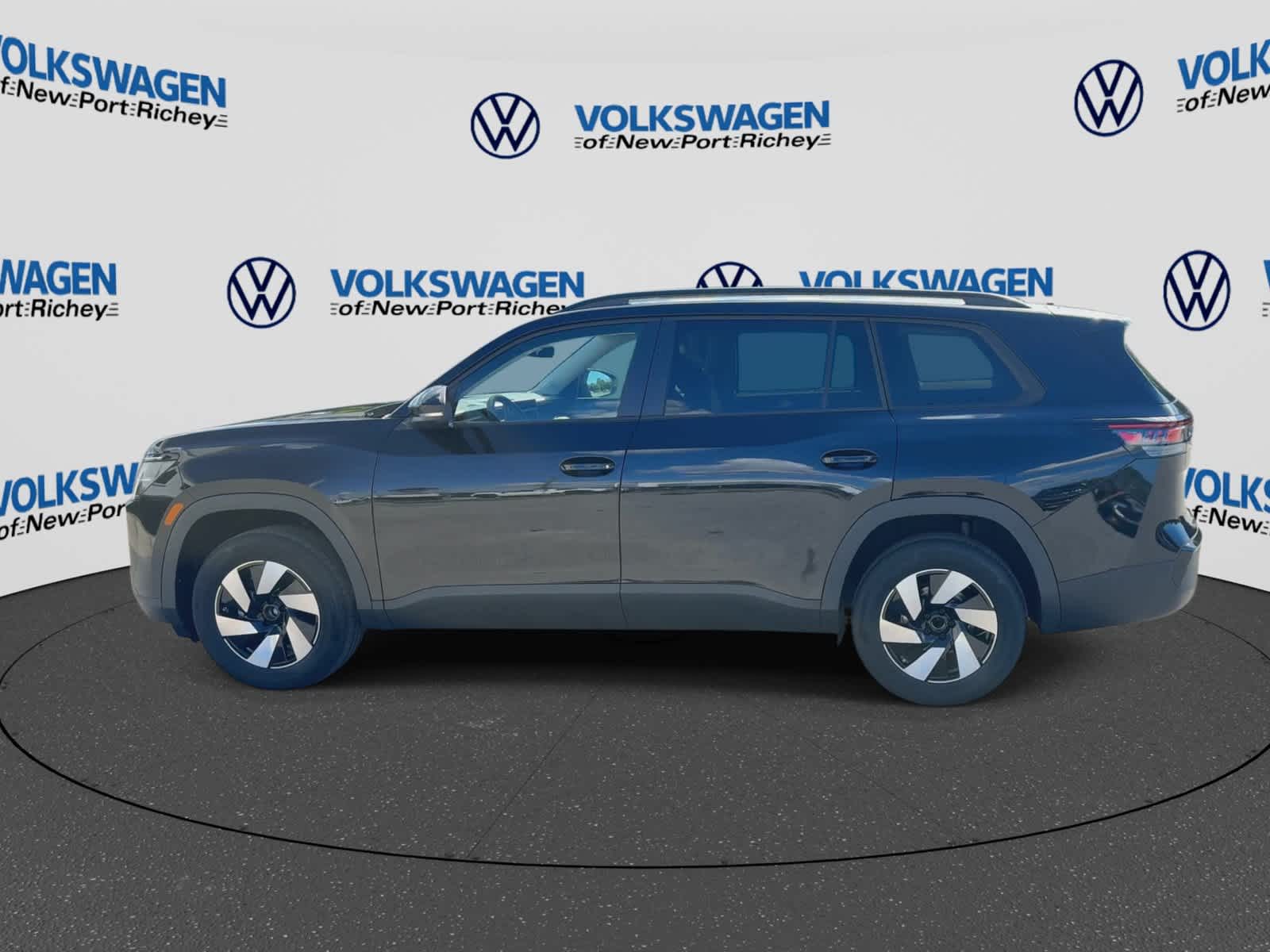 2027 Volkswagen Atlas 2.0T SE