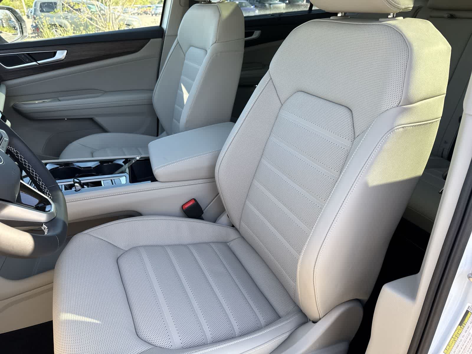 2026 Volkswagen Atlas 2.0T SEL