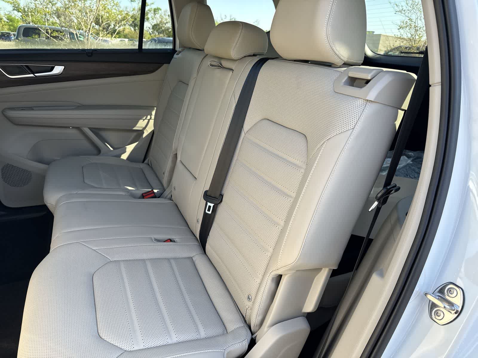 2026 Volkswagen Atlas 2.0T SEL