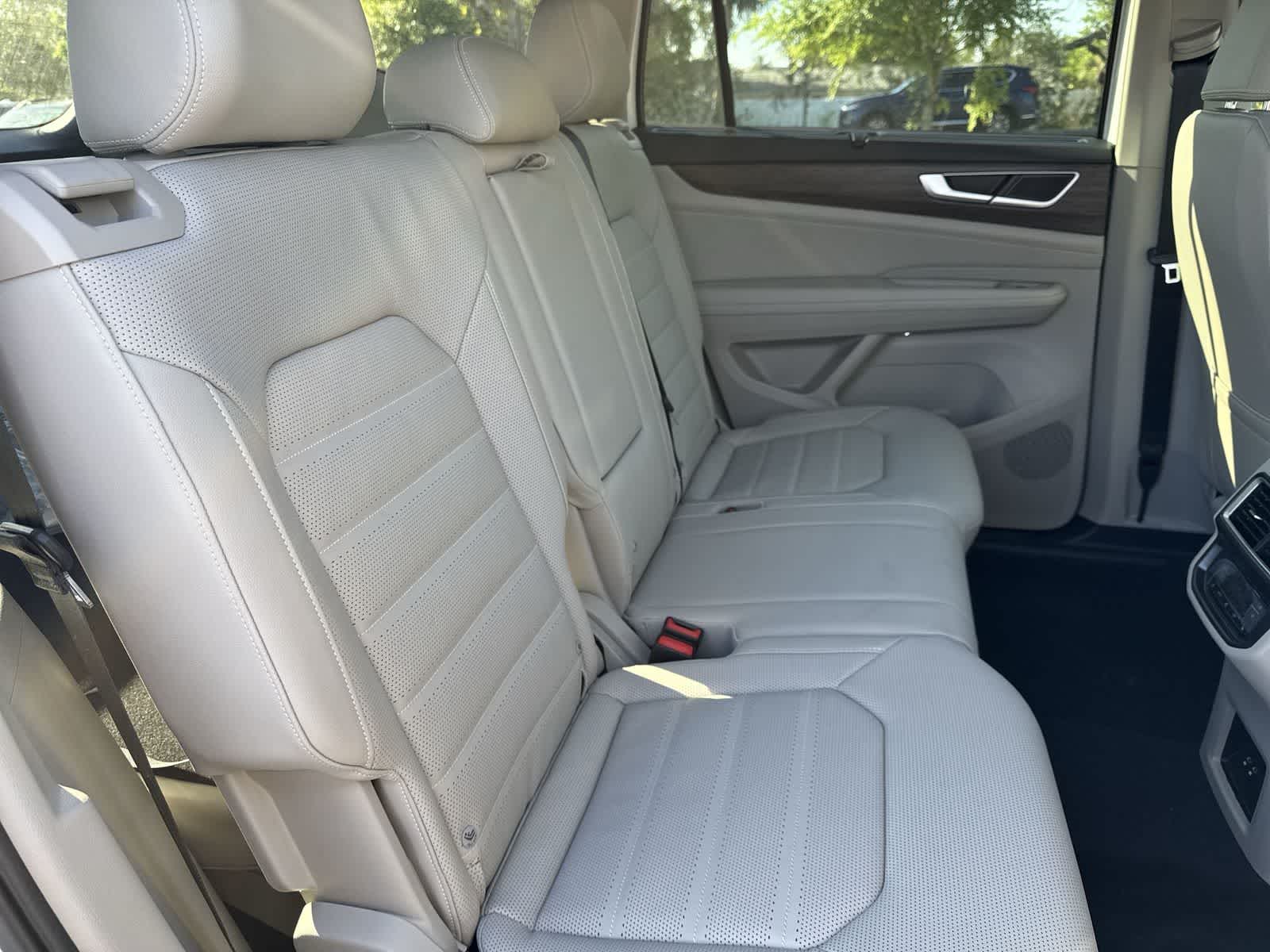 2026 Volkswagen Atlas 2.0T SEL