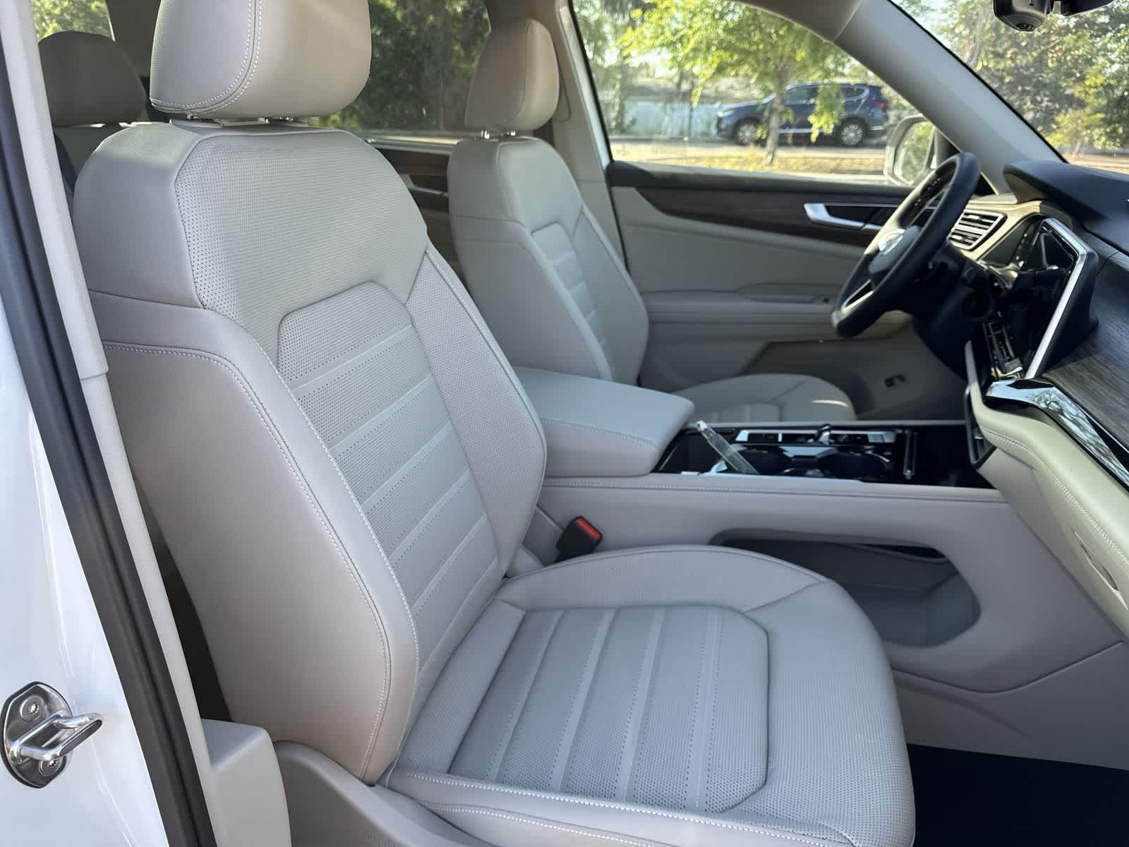 2026 Volkswagen Atlas 2.0T SEL