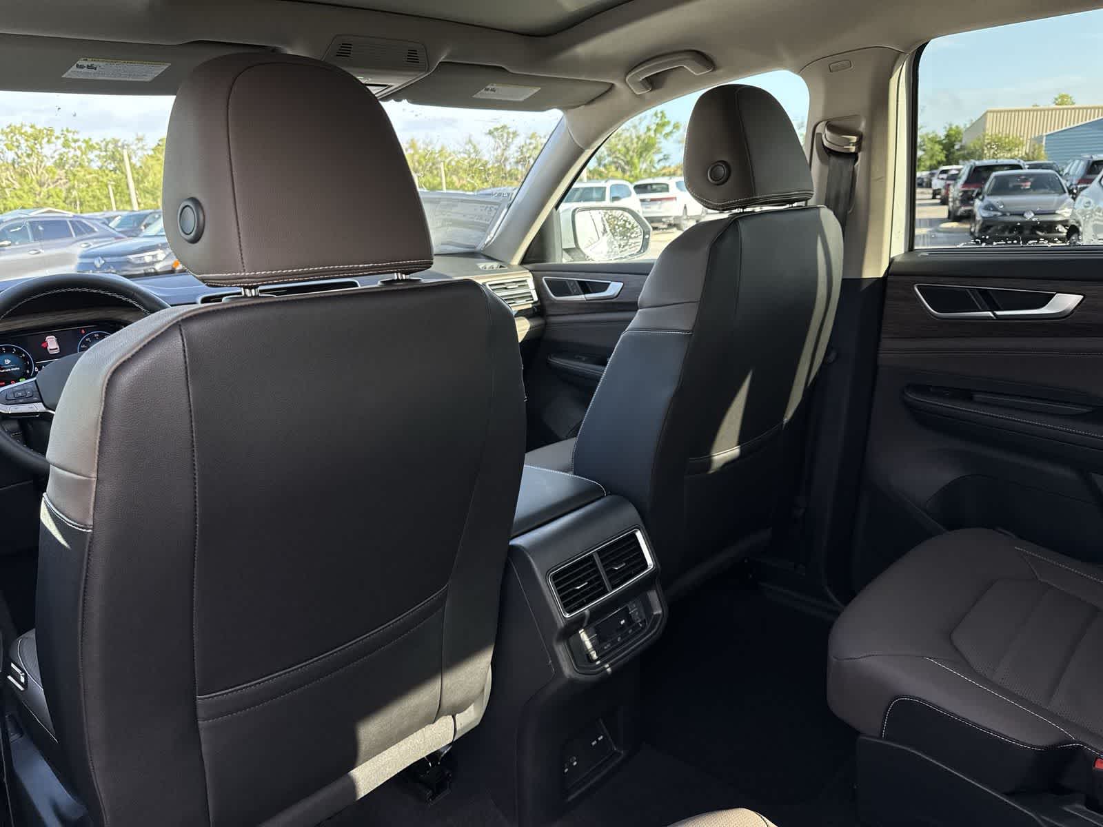 2026 Volkswagen Atlas 2.0T SEL