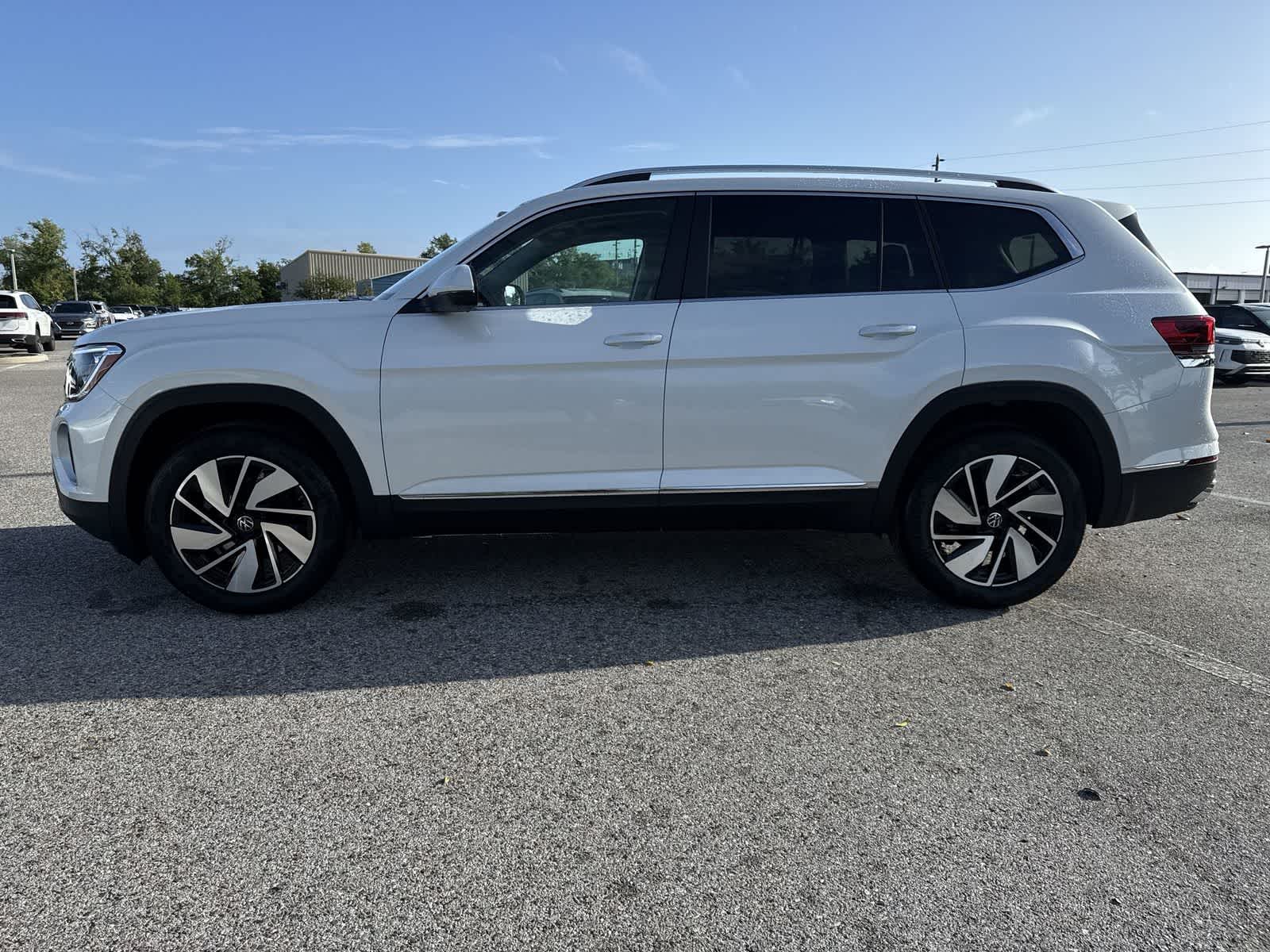 2026 Volkswagen Atlas 2.0T SEL