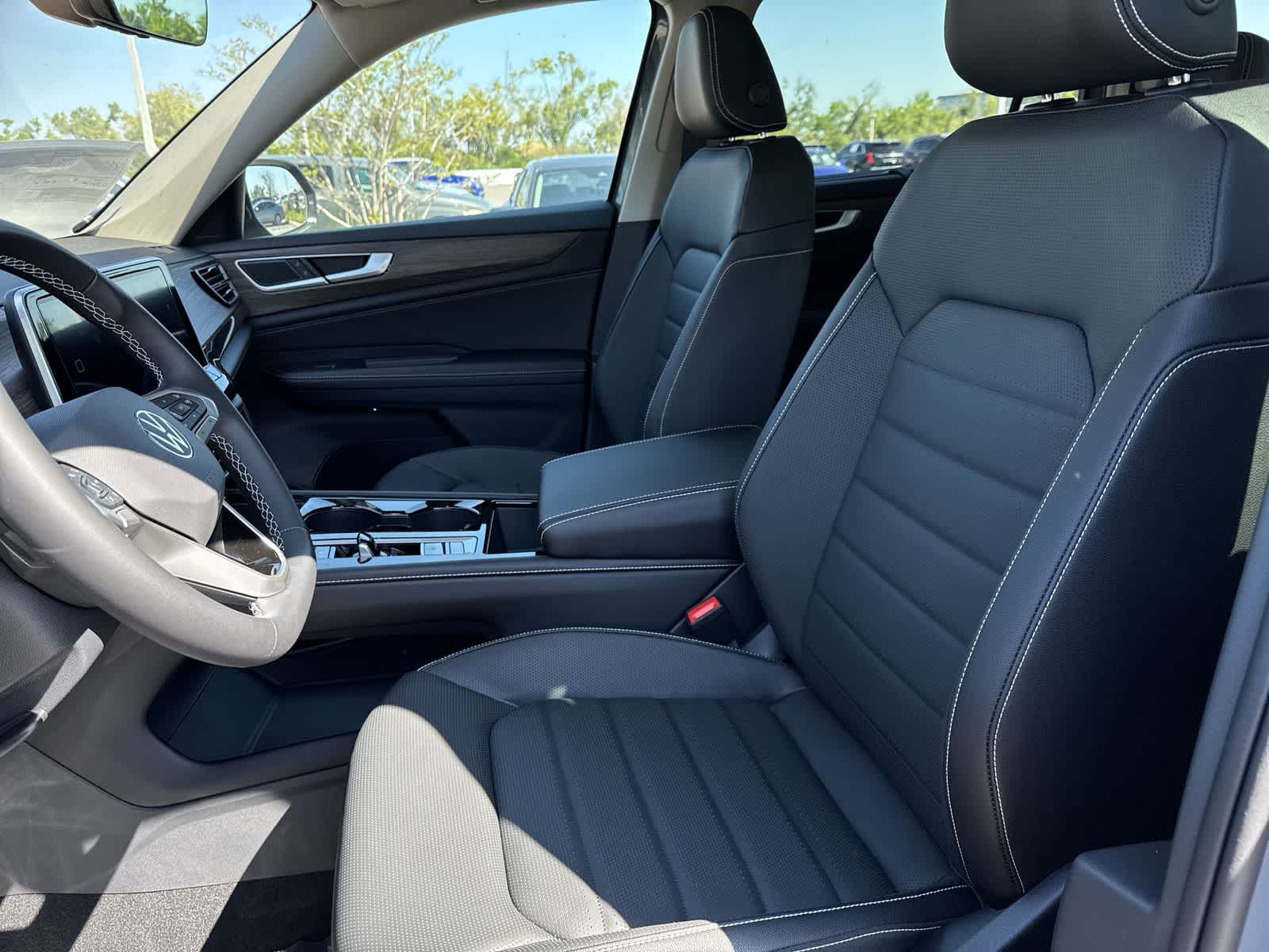 2026 Volkswagen Atlas 2.0T SEL