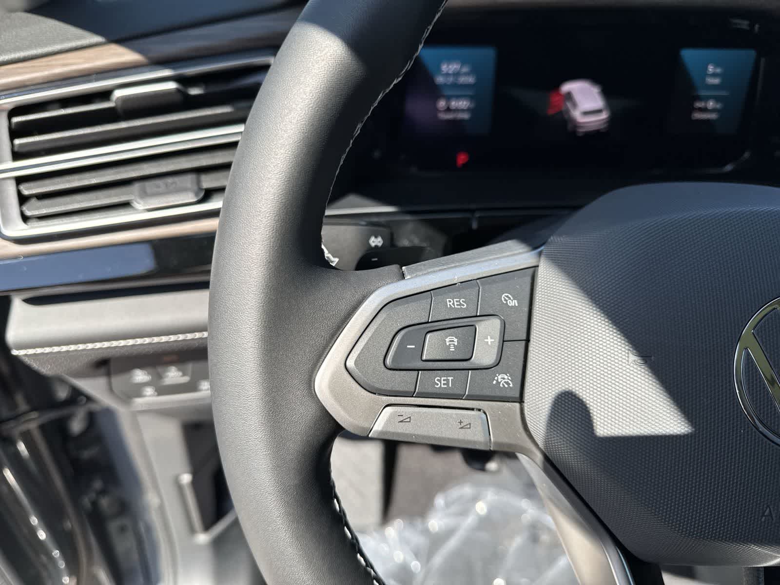 2026 Volkswagen Atlas 2.0T SEL