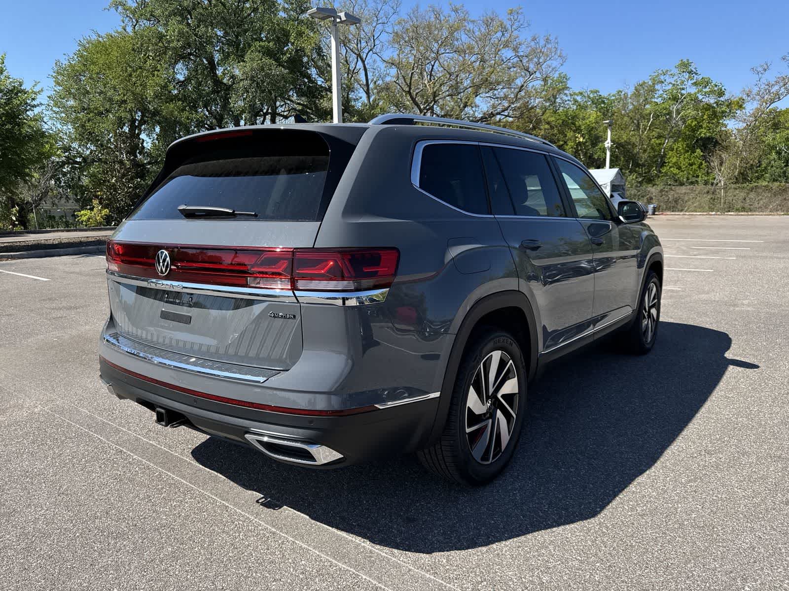 2026 Volkswagen Atlas 2.0T SEL