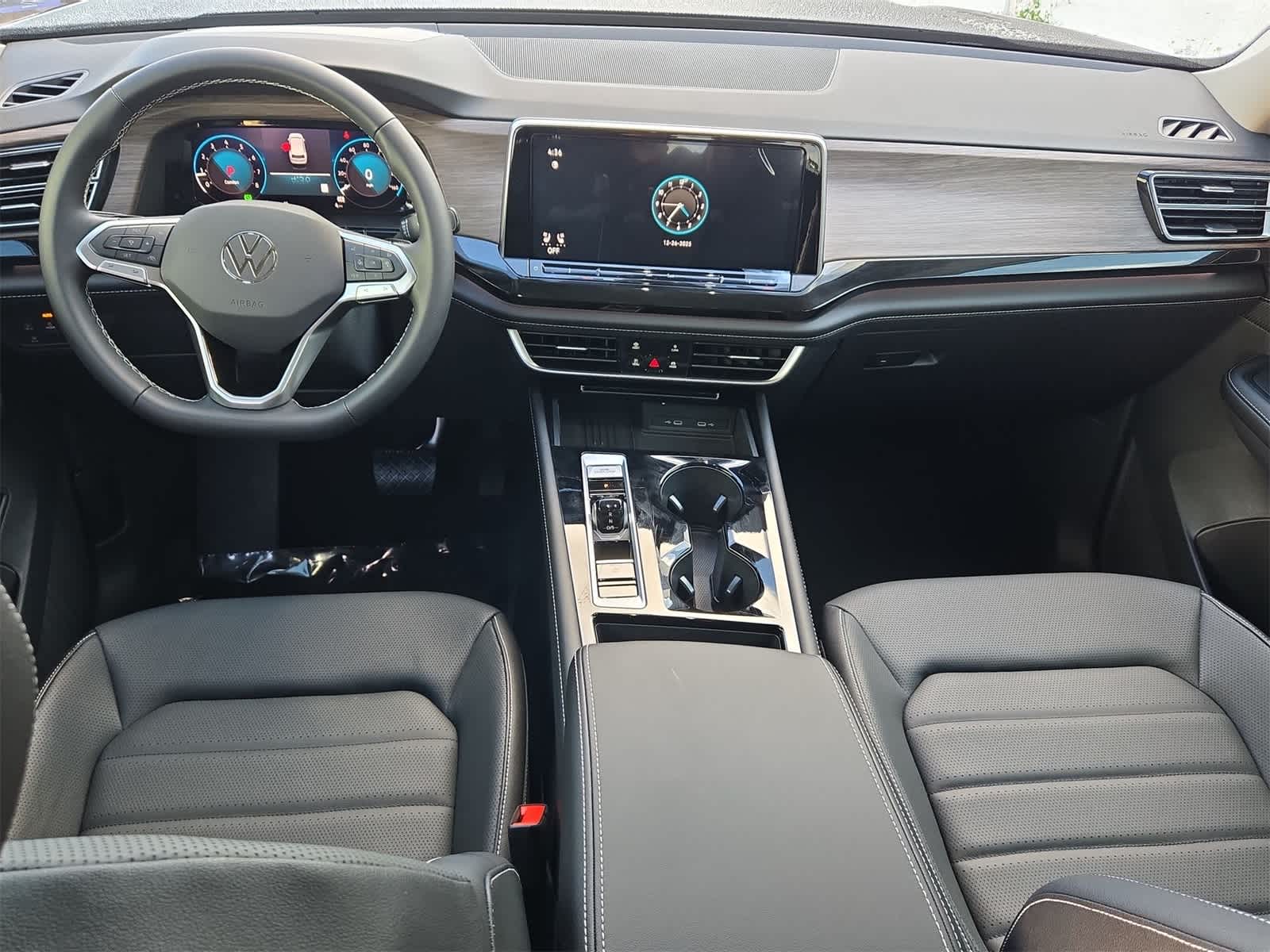 2026 Volkswagen Atlas 2.0T SEL