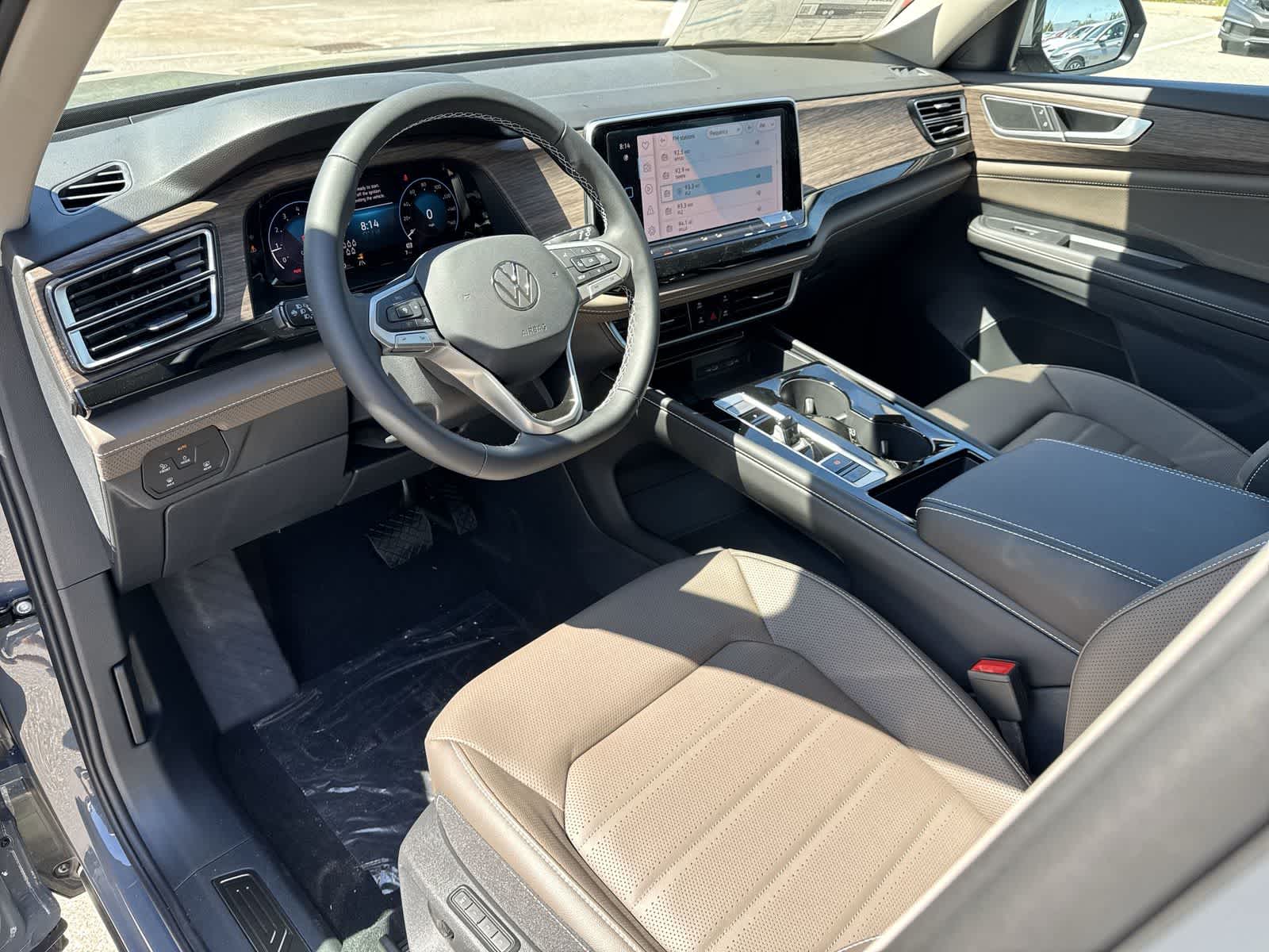 2026 Volkswagen Atlas 2.0T SEL