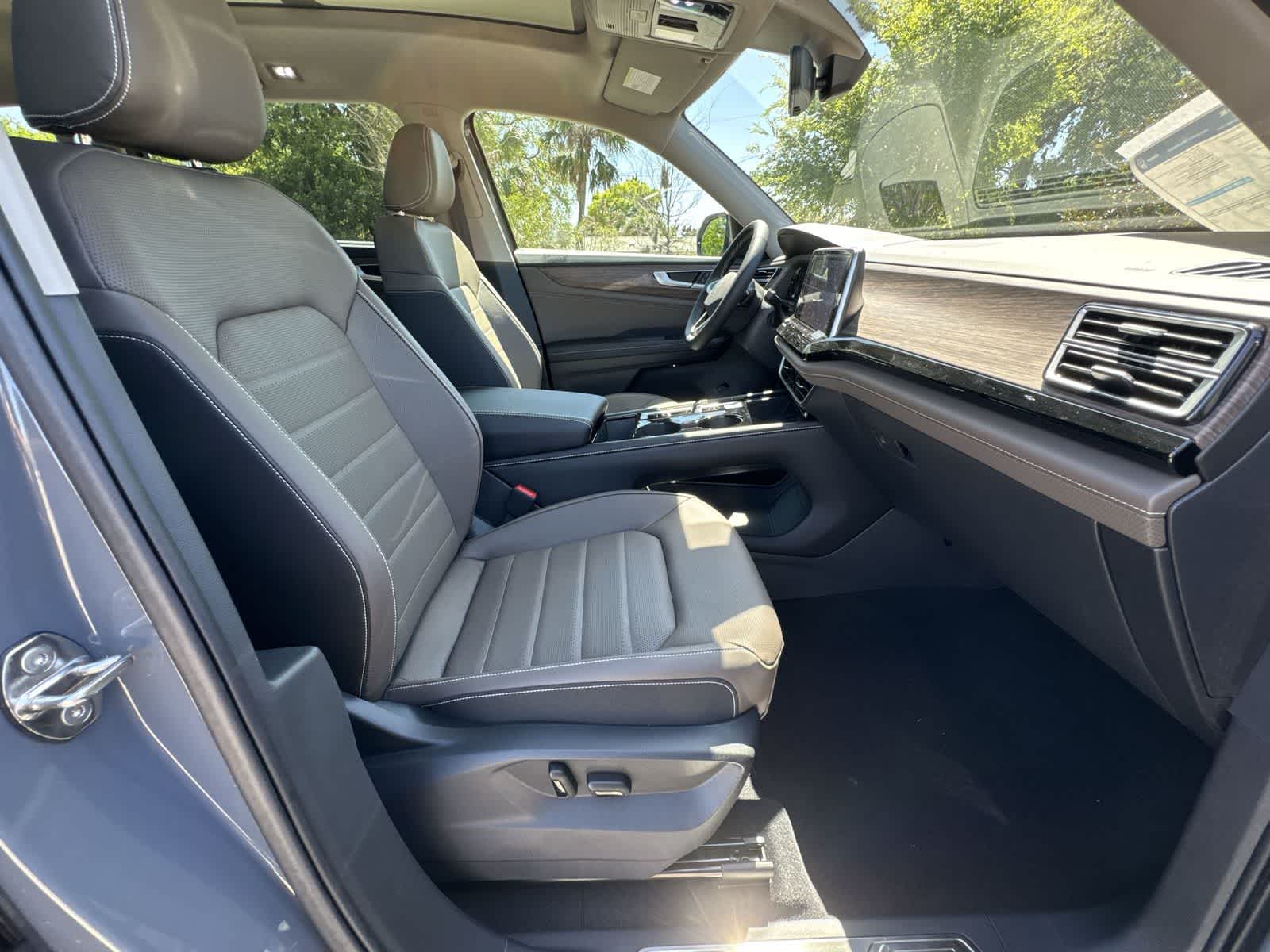 2026 Volkswagen Atlas 2.0T SEL