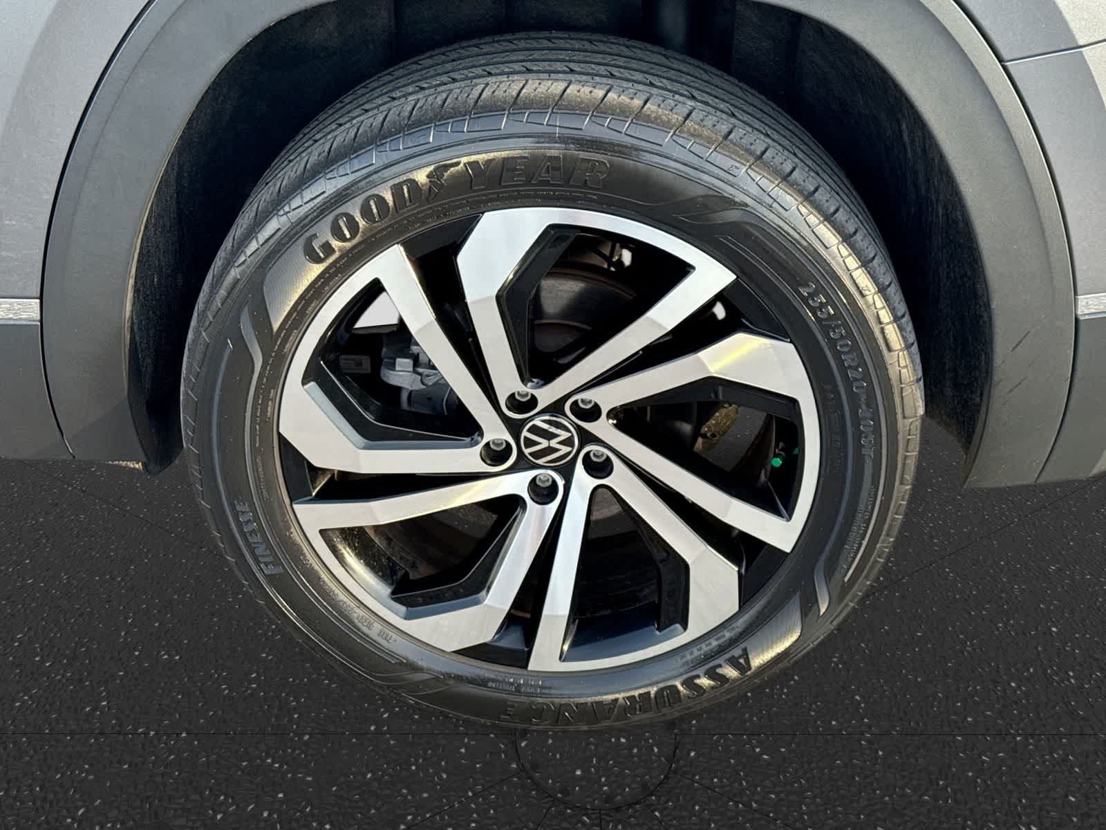 2023 Volkswagen Atlas 3.6L V6 SEL