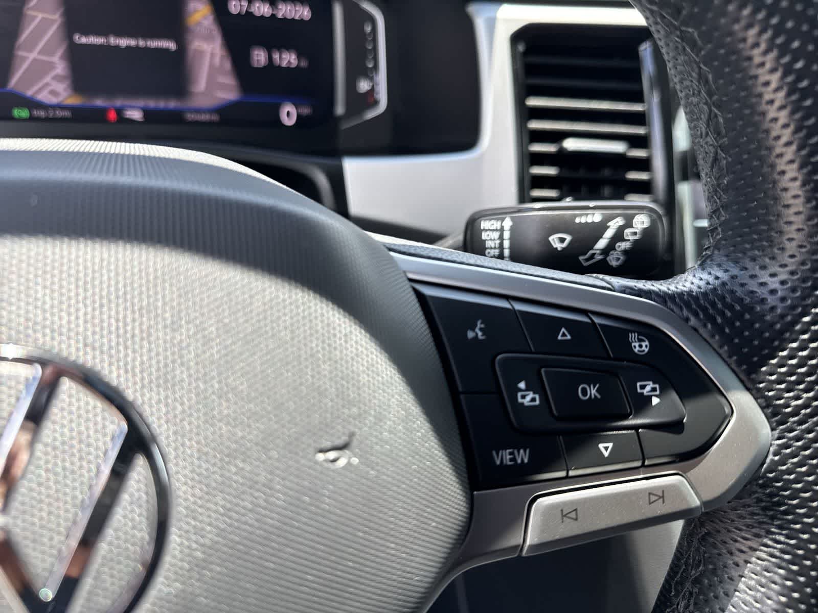 2021 Volkswagen Atlas Cross Sport 3.6L V6 SEL R-Line