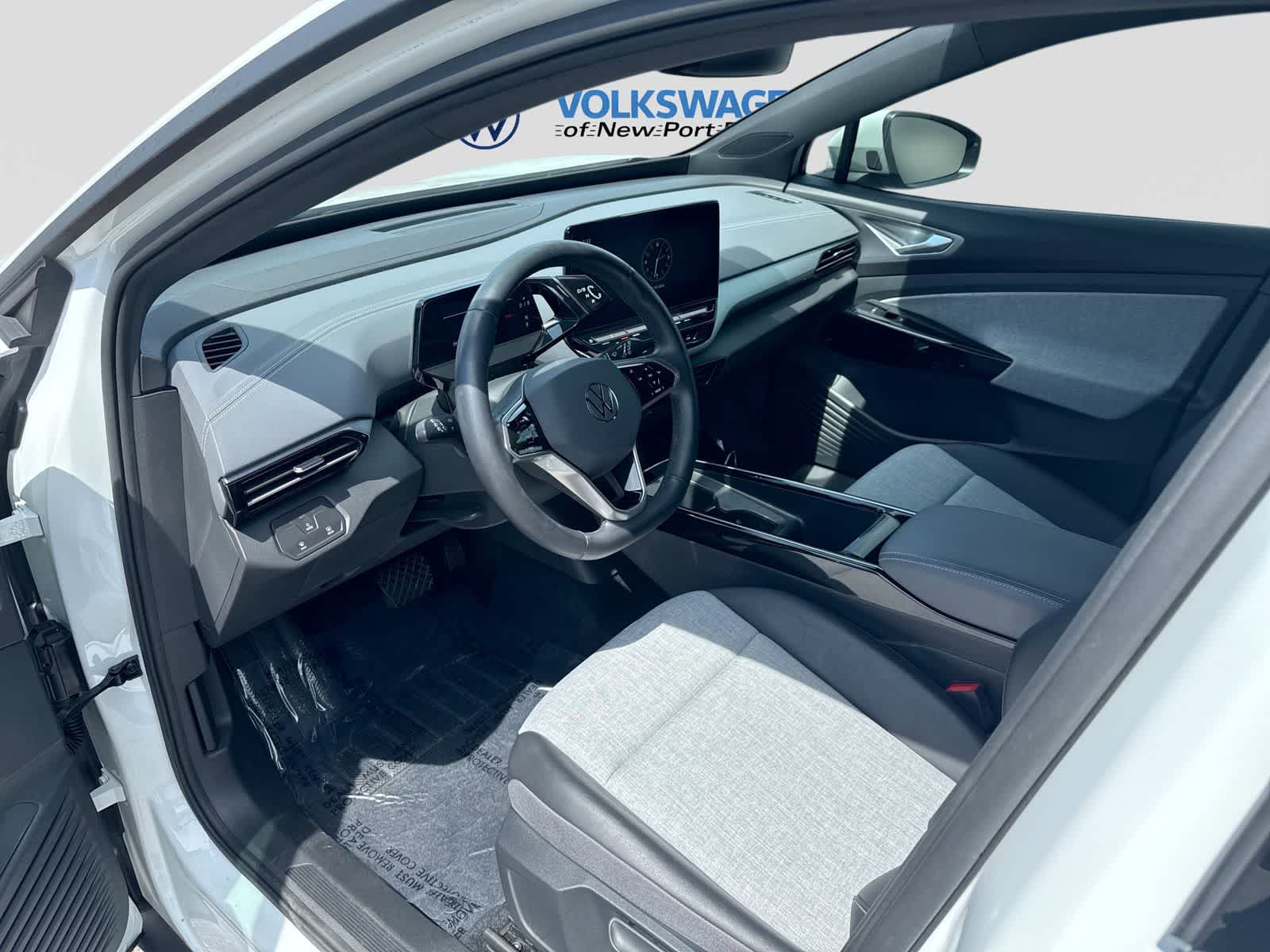 2023 Volkswagen ID.4 Pro