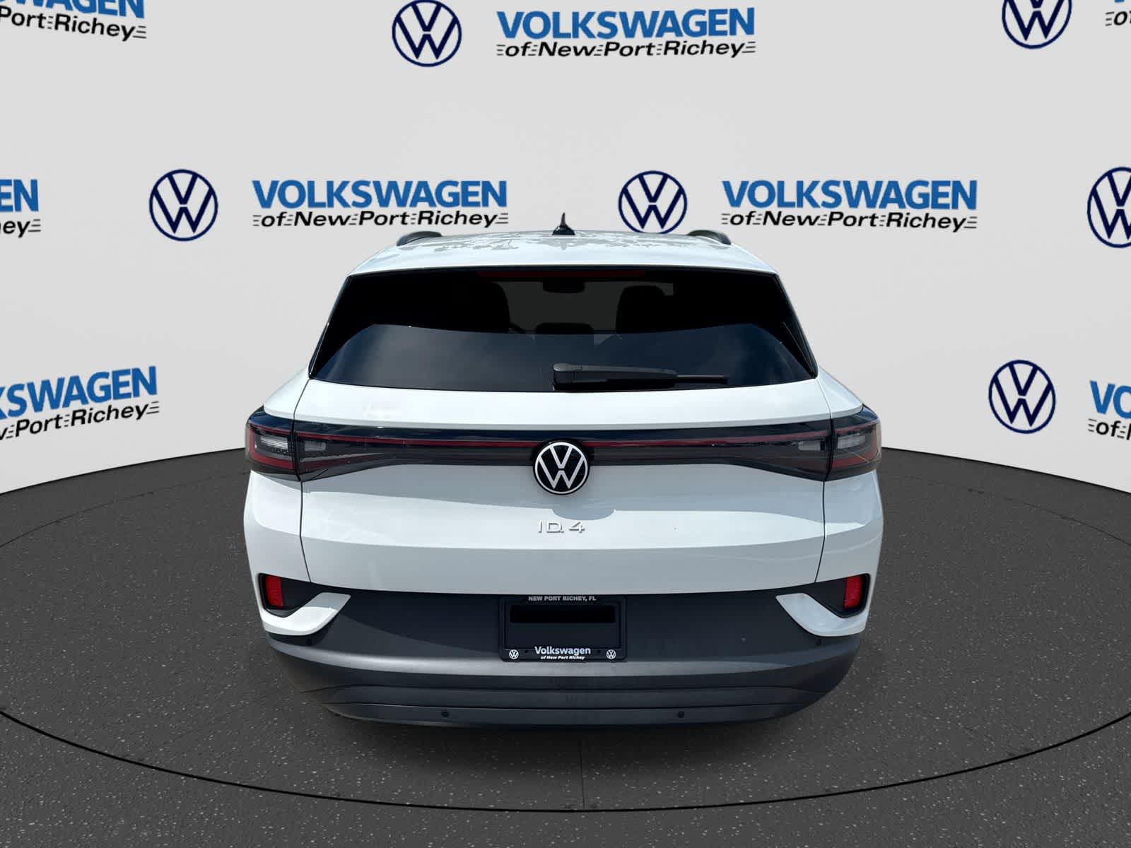 2023 Volkswagen ID.4 Pro