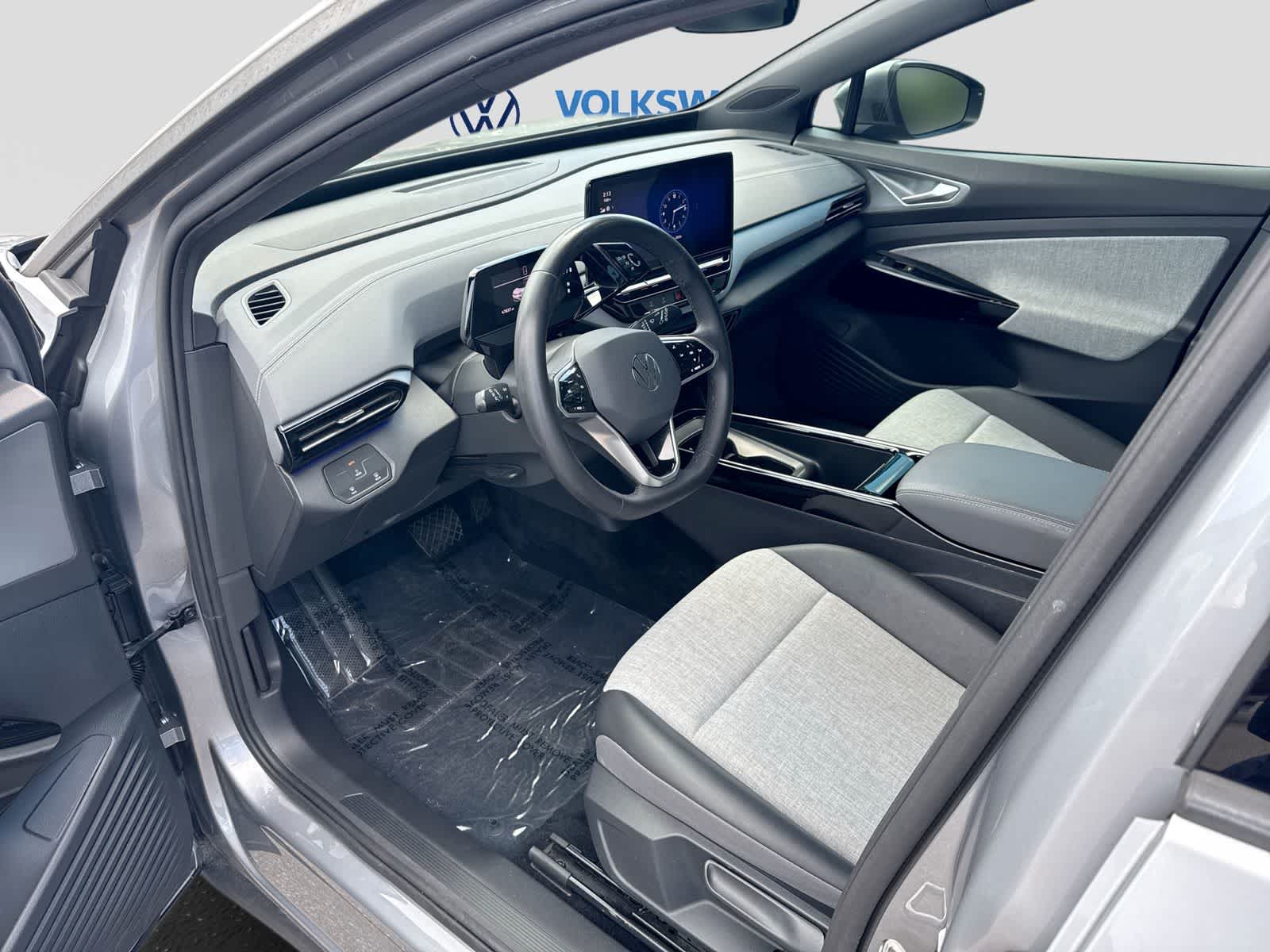 2023 Volkswagen ID.4 Pro
