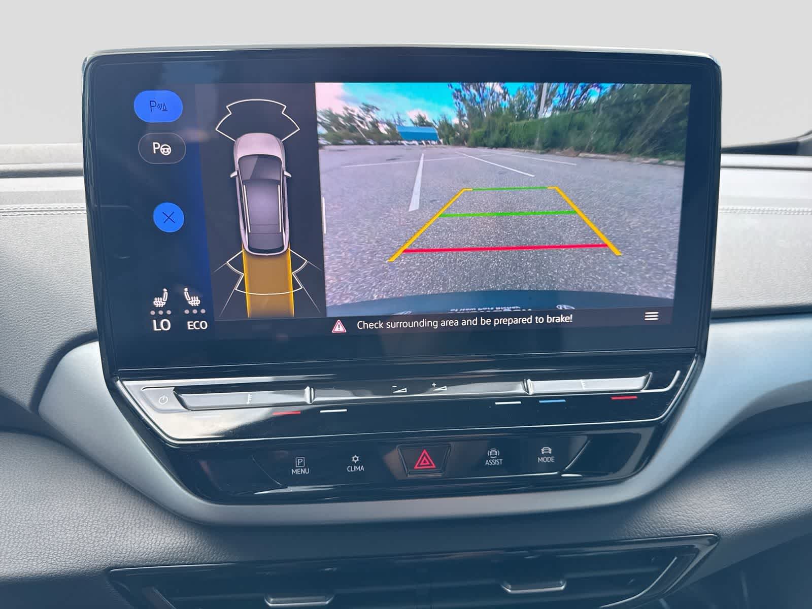 2023 Volkswagen ID.4 Pro