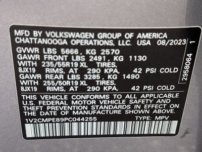 2023 Volkswagen ID.4 Pro
