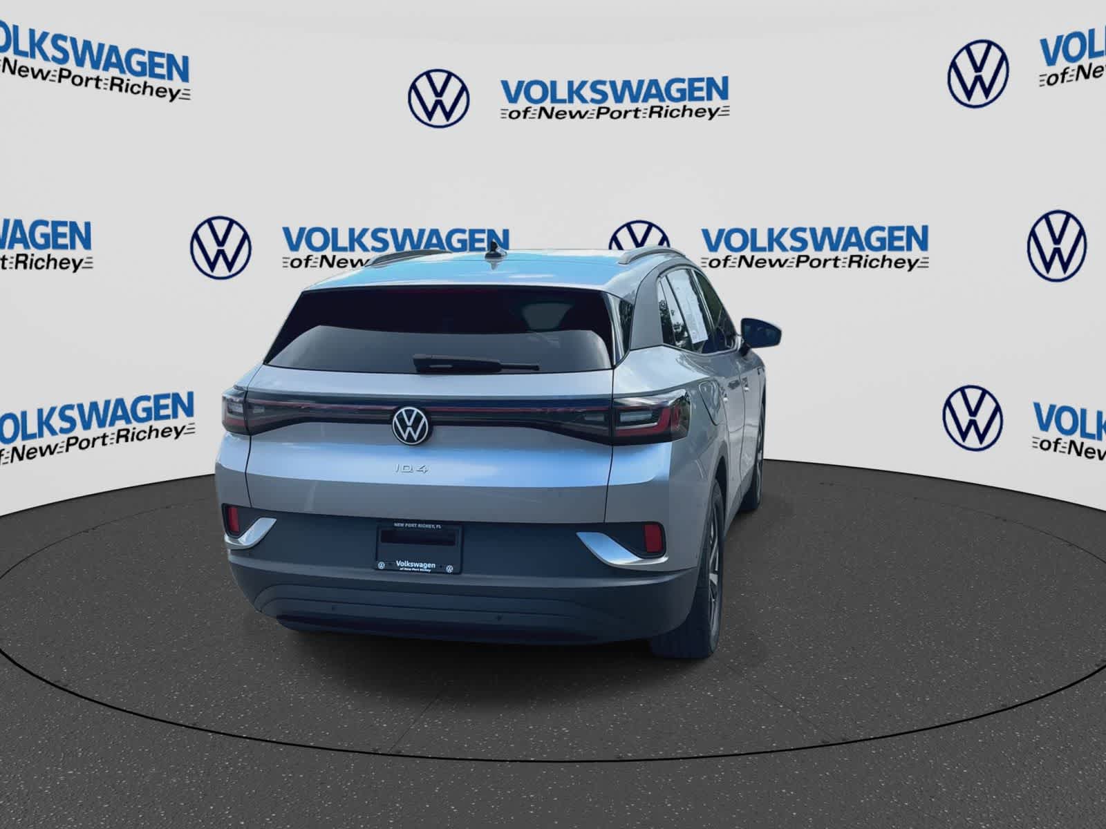 2023 Volkswagen ID.4 Pro