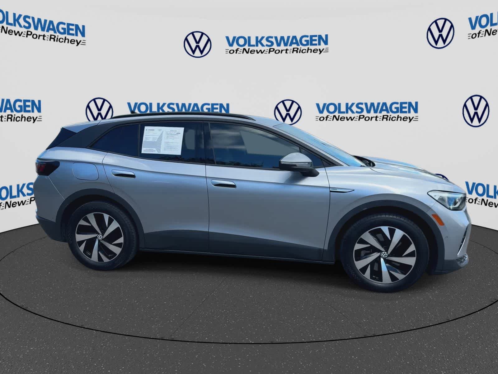 2023 Volkswagen ID.4 Pro