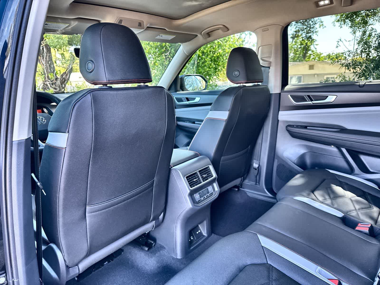 2026 Volkswagen Atlas 2.0T Peak Edition