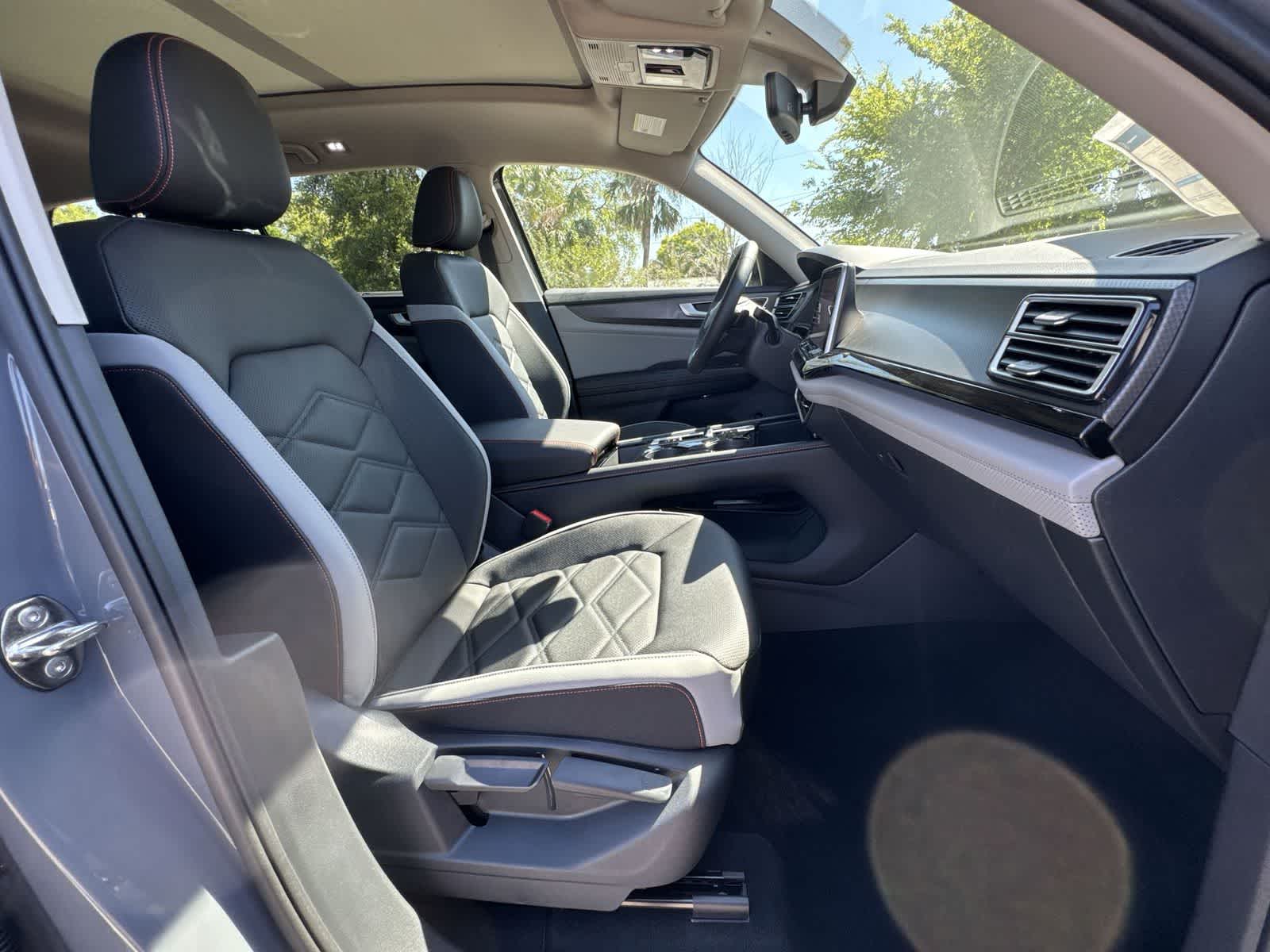 2026 Volkswagen Atlas 2.0T Peak Edition