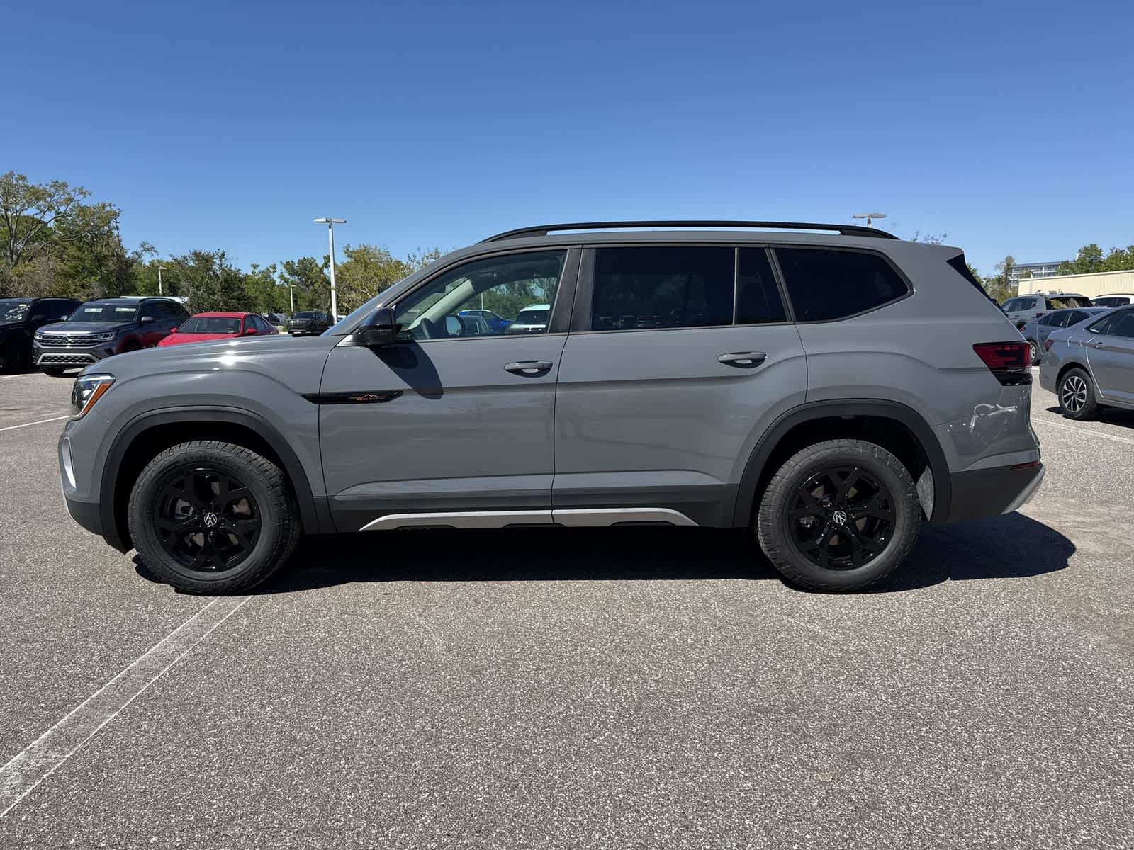 2026 Volkswagen Atlas 2.0T Peak Edition