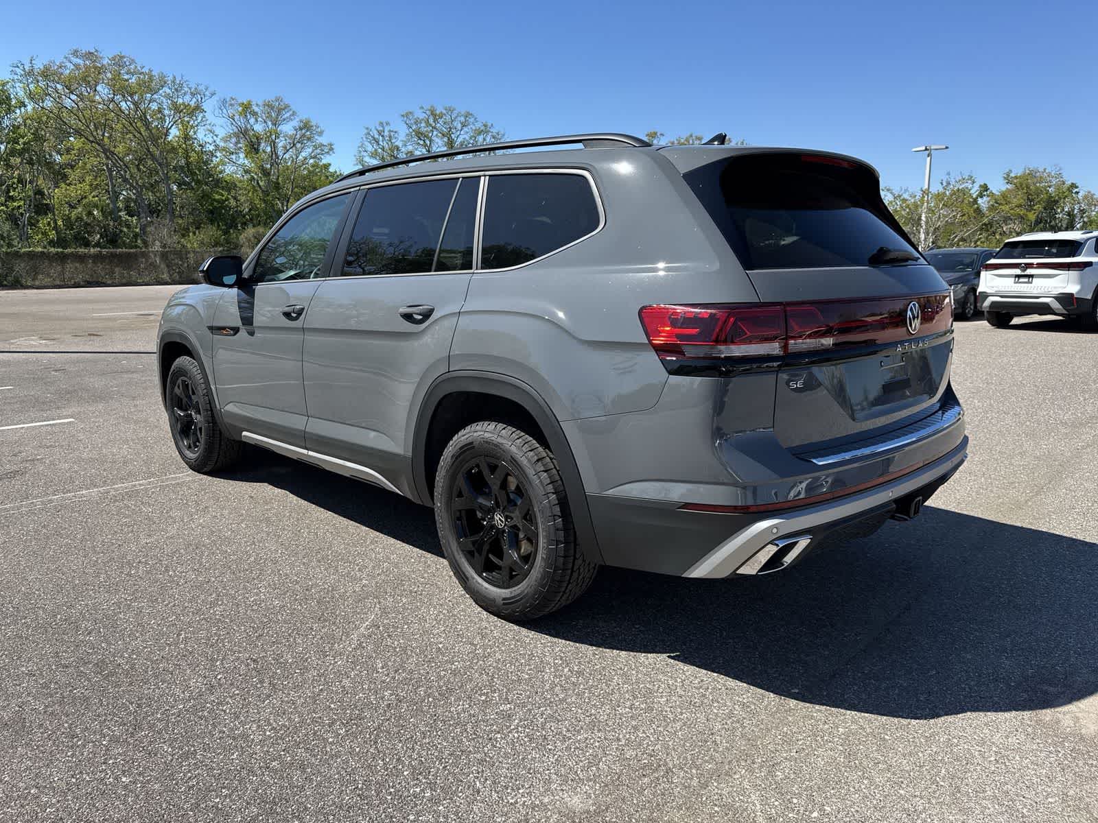 2026 Volkswagen Atlas 2.0T Peak Edition
