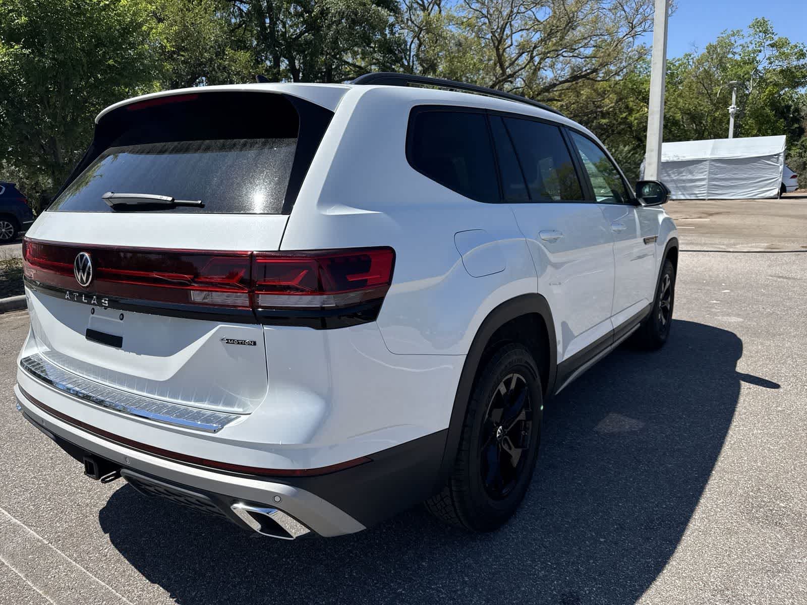 2026 Volkswagen Atlas 2.0T Peak Edition