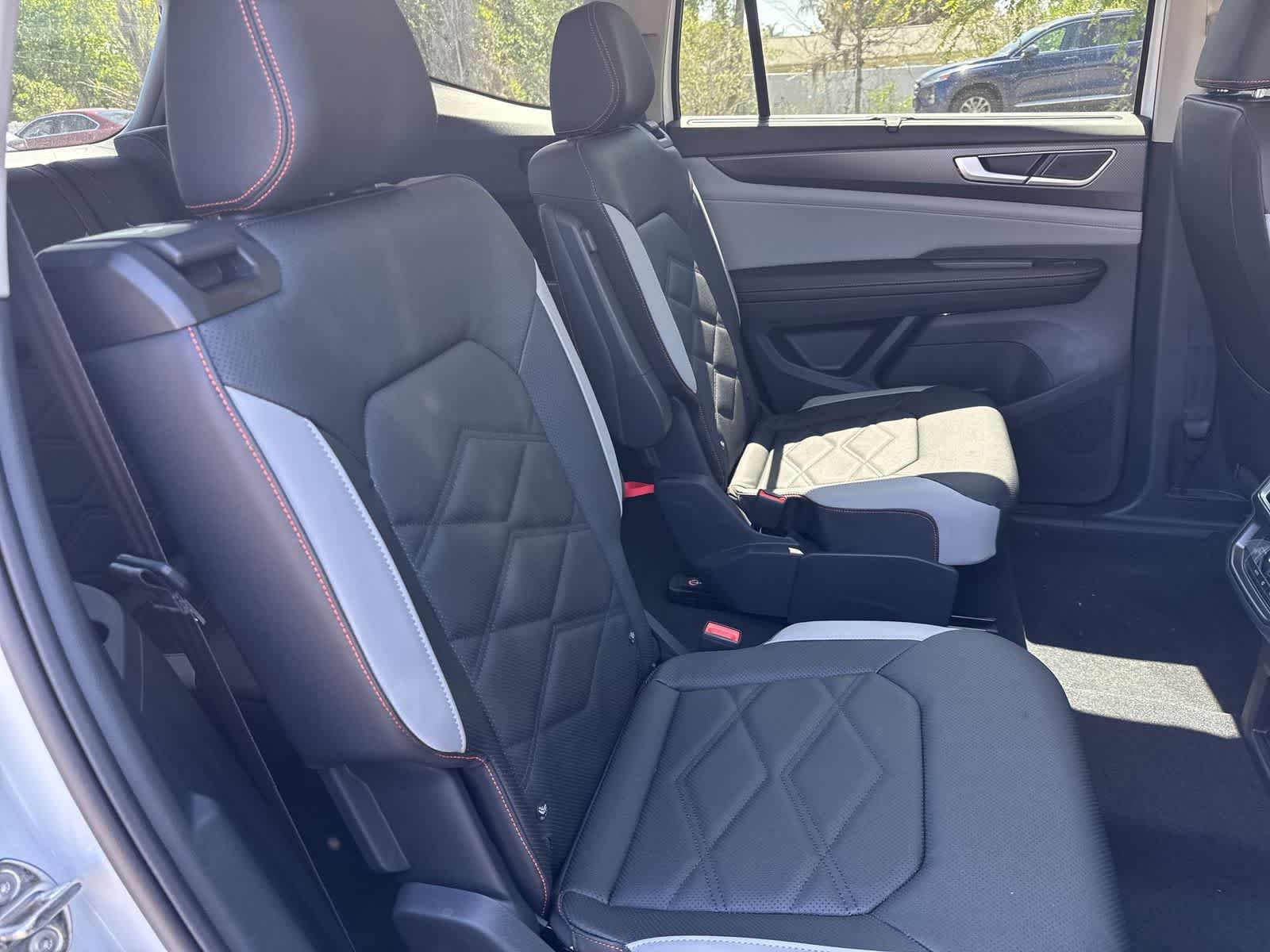 2026 Volkswagen Atlas 2.0T Peak Edition