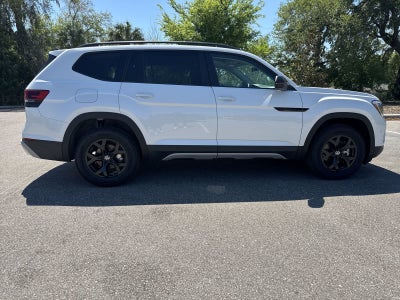 2026 Volkswagen Atlas 2.0T Peak Edition