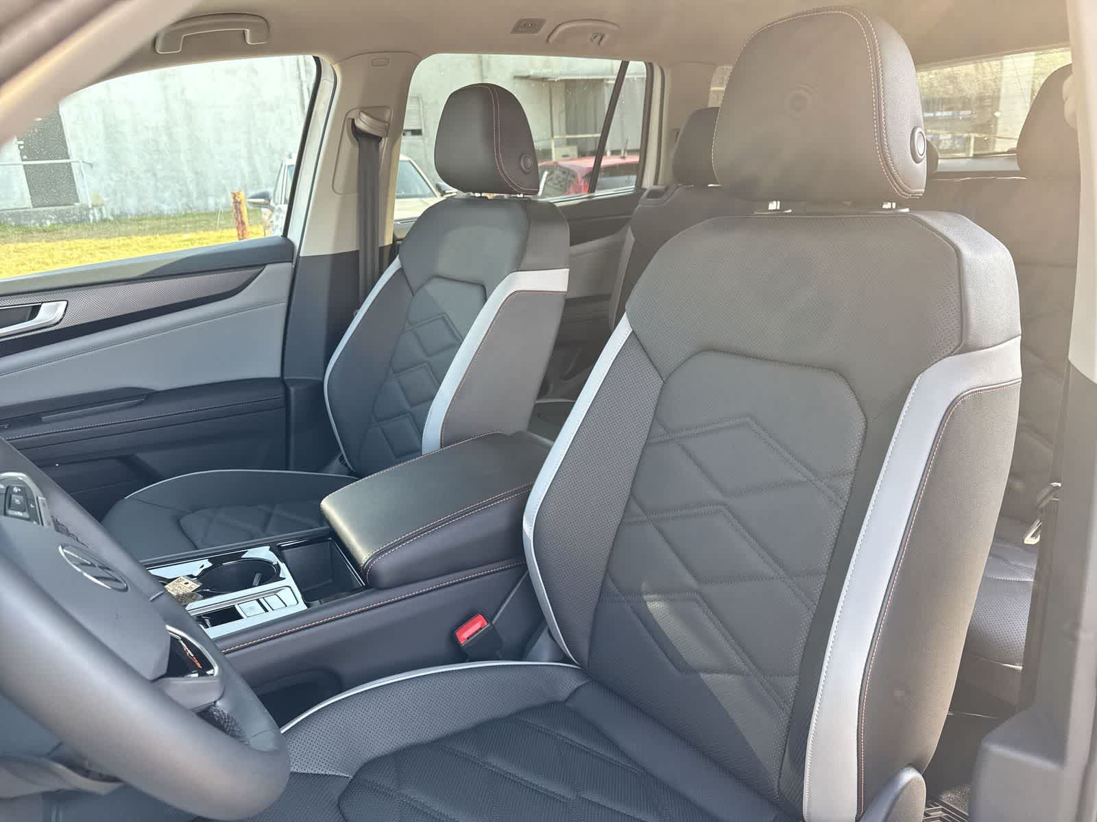 2026 Volkswagen Atlas 2.0T Peak Edition