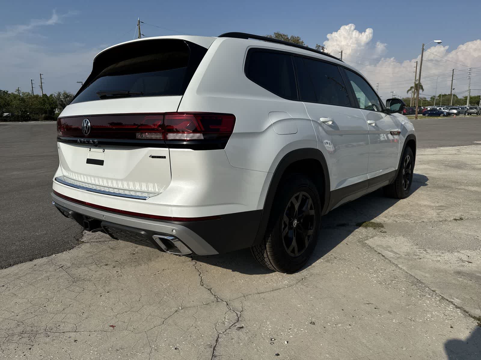 2026 Volkswagen Atlas 2.0T Peak Edition