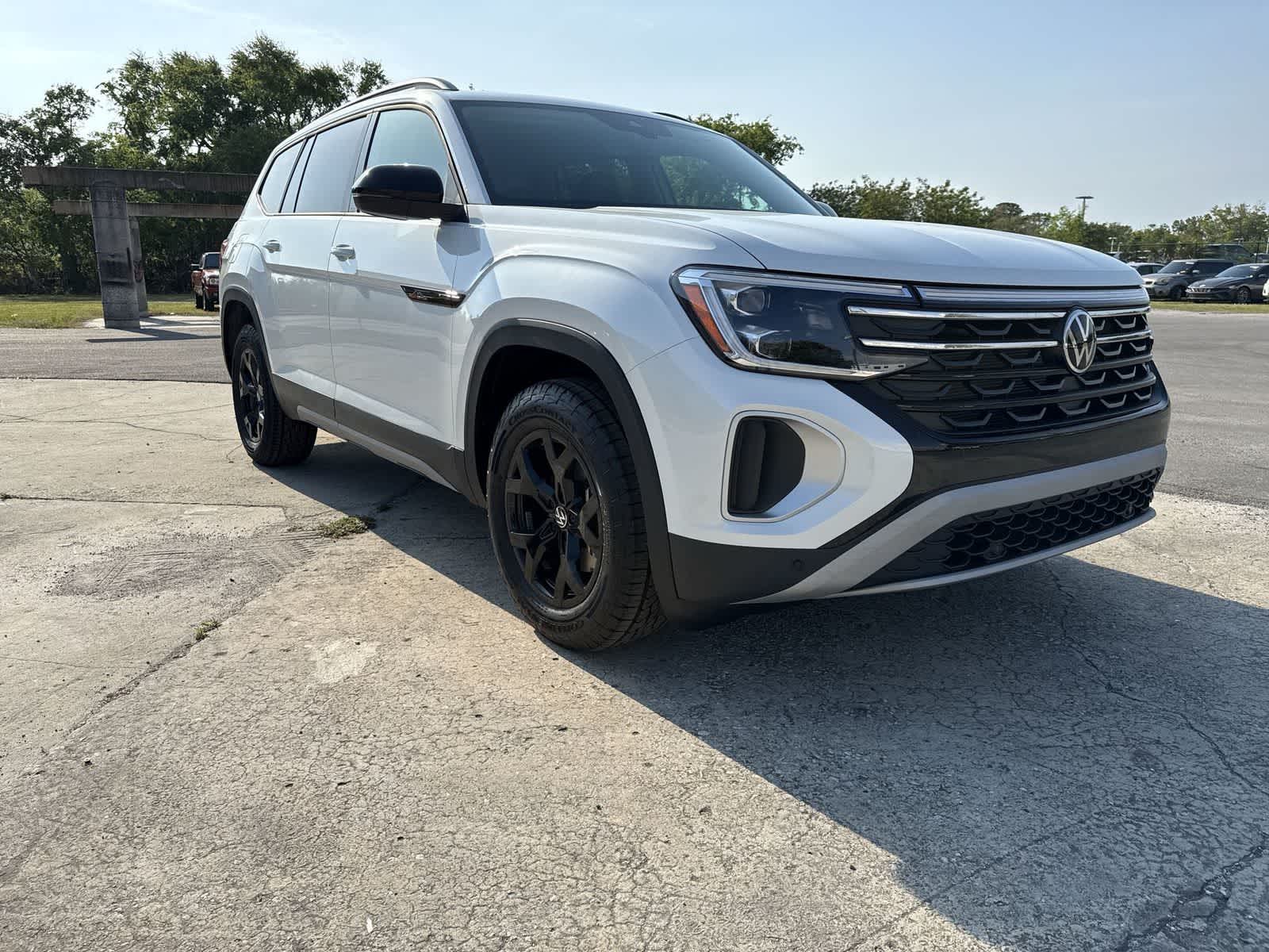 2026 Volkswagen Atlas 2.0T Peak Edition