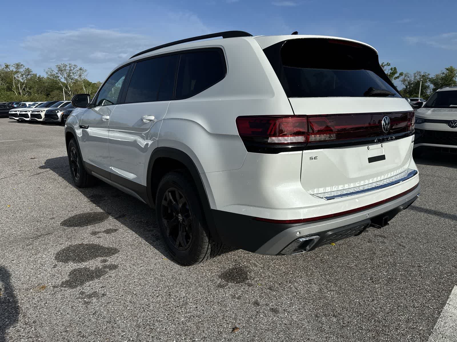 2026 Volkswagen Atlas 2.0T Peak Edition