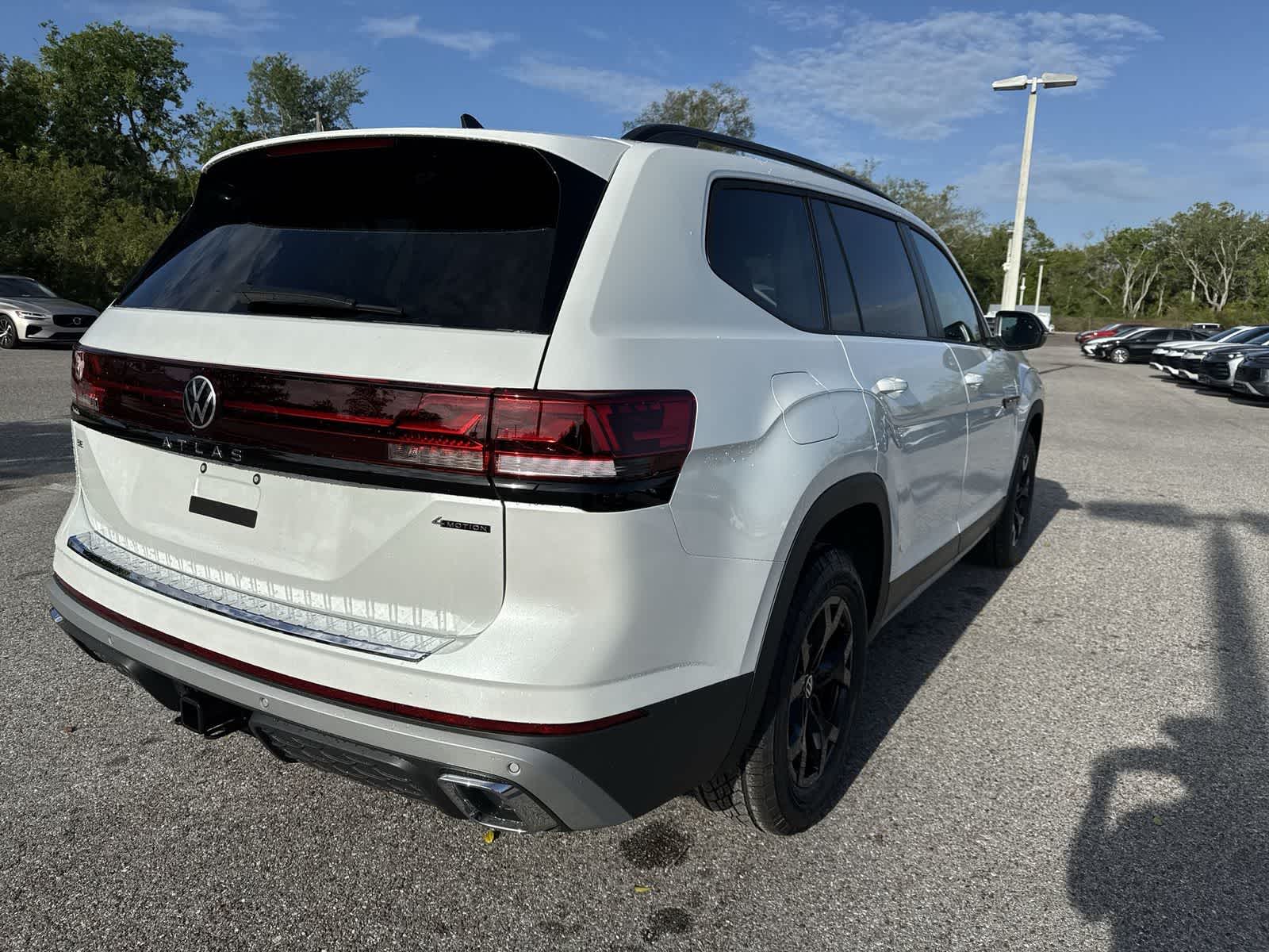 2026 Volkswagen Atlas 2.0T Peak Edition