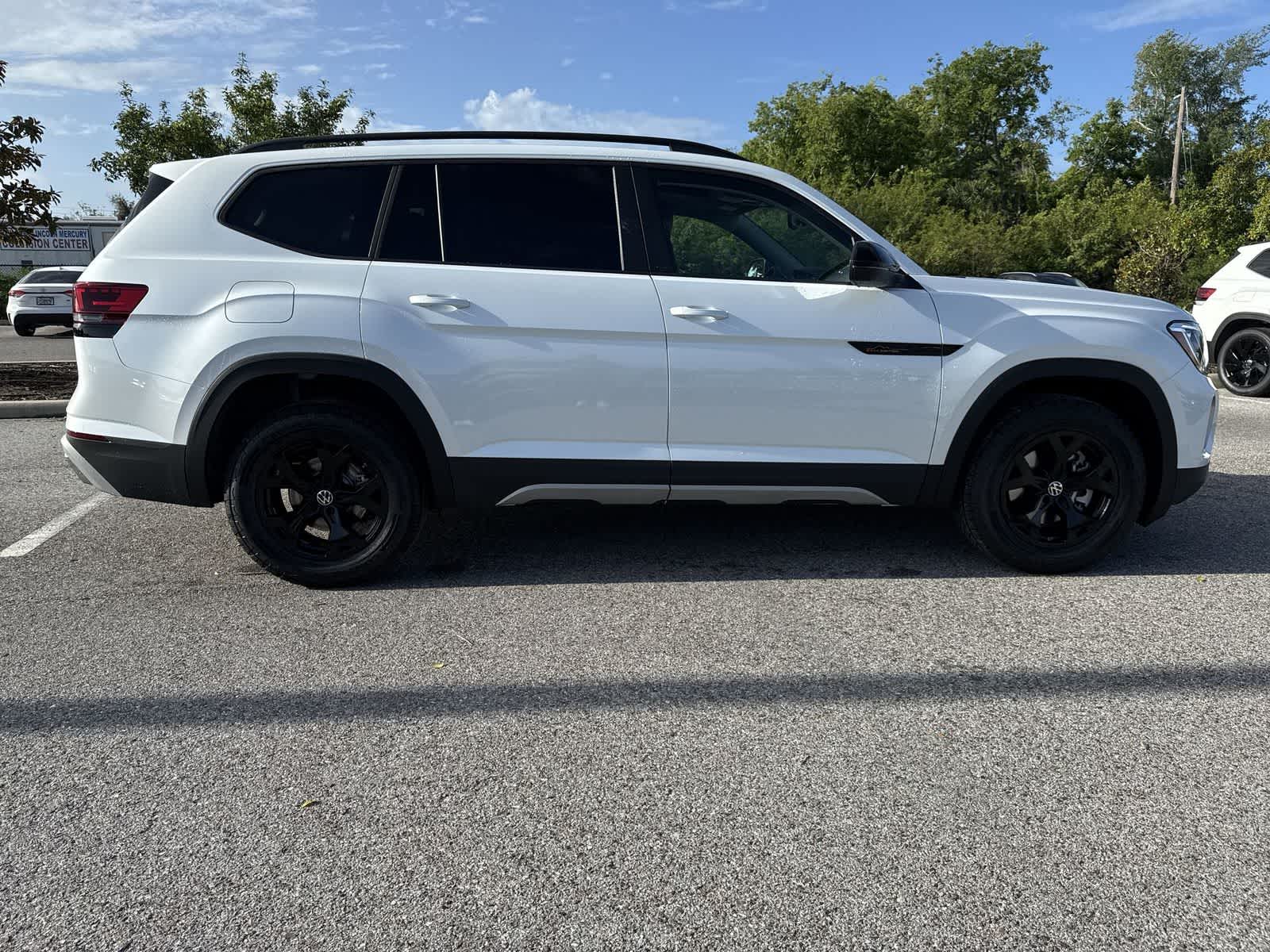 2026 Volkswagen Atlas 2.0T Peak Edition