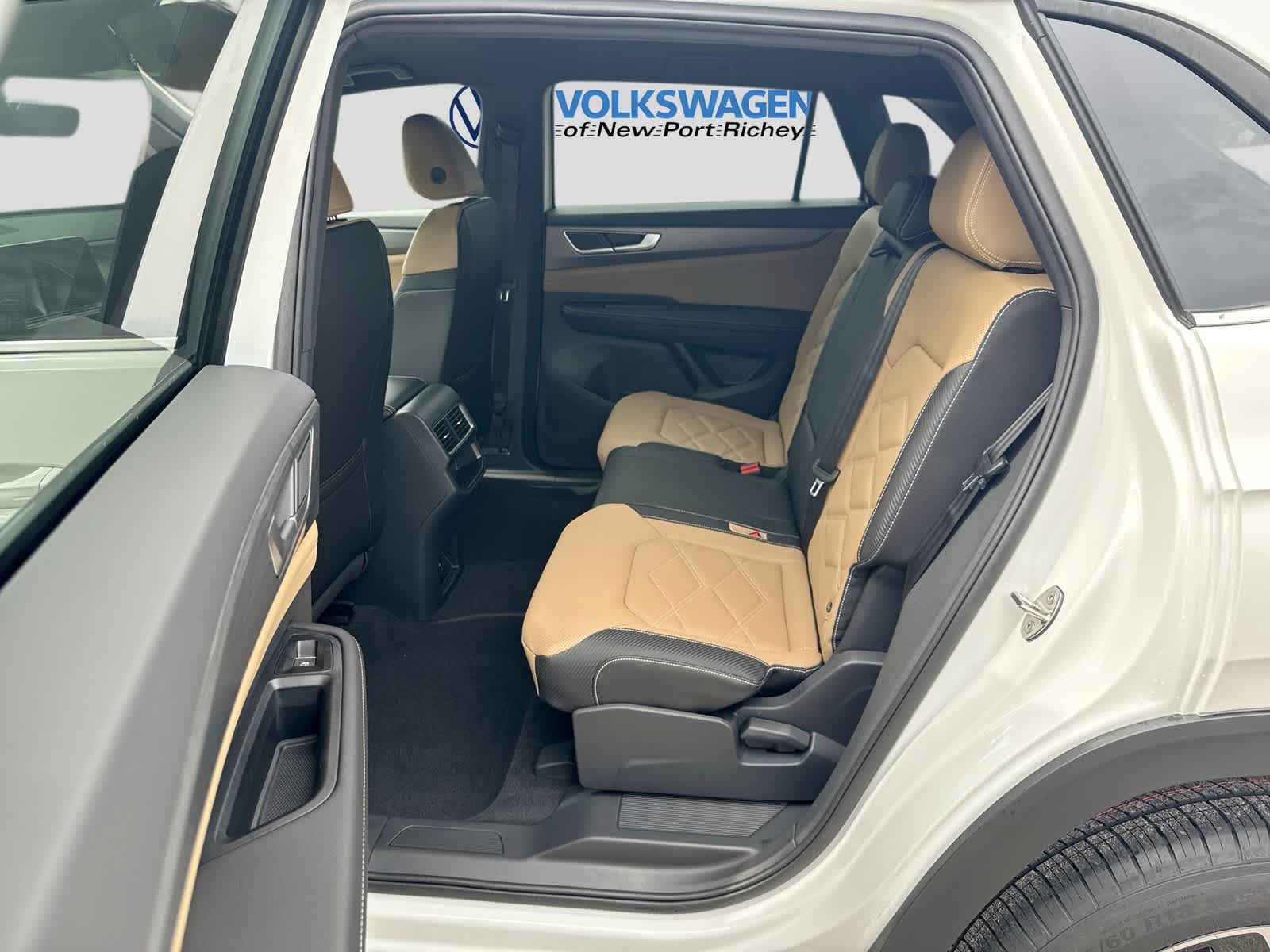2026 Volkswagen Atlas Cross Sport 2.0T SE