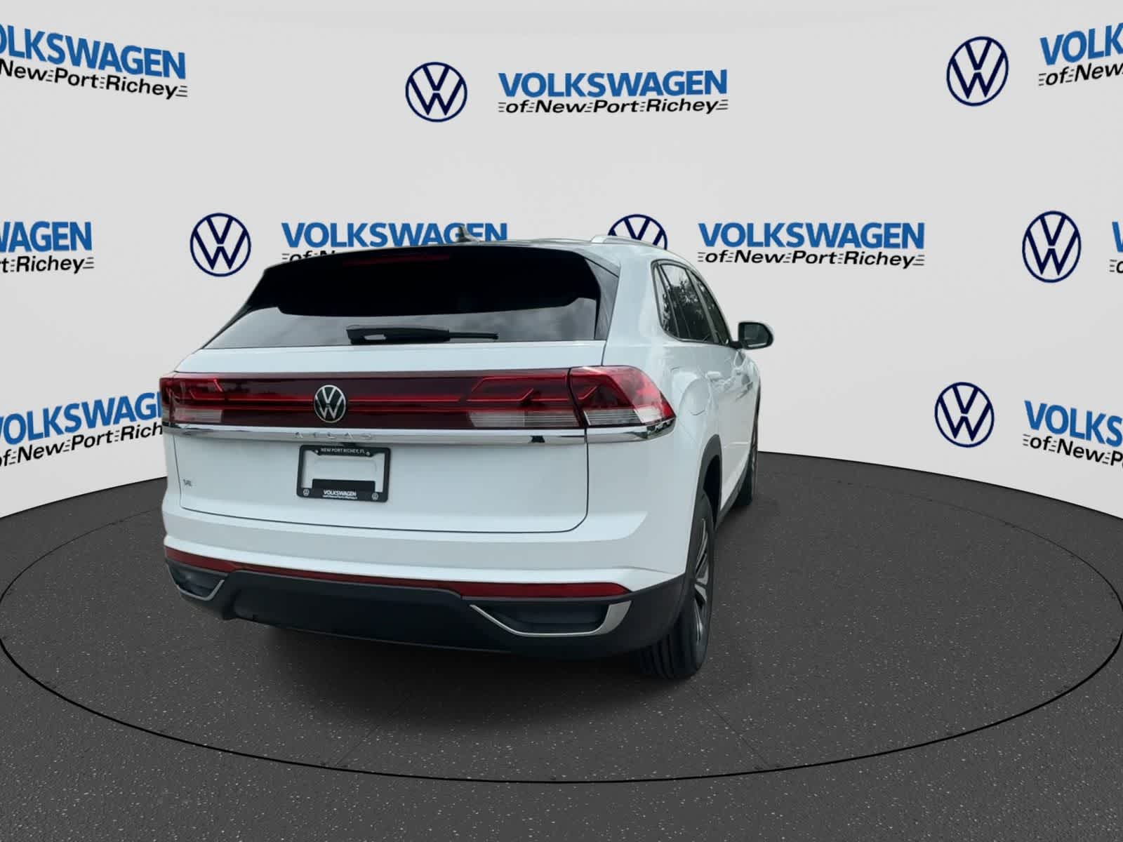 2026 Volkswagen Atlas Cross Sport 2.0T SE