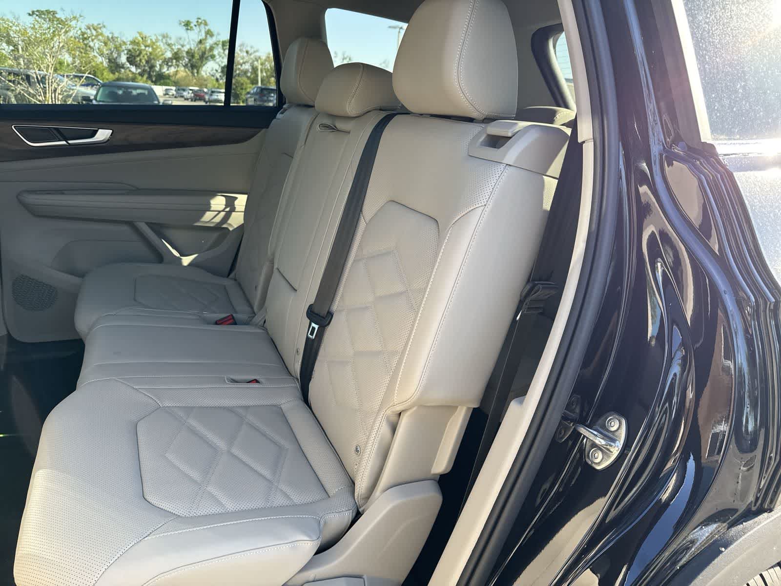 2026 Volkswagen Atlas 2.0T SE